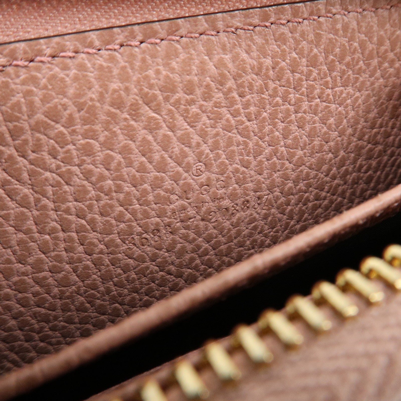 GUCCI Swing Leather Coin Case Compact Wallet Pink 368877