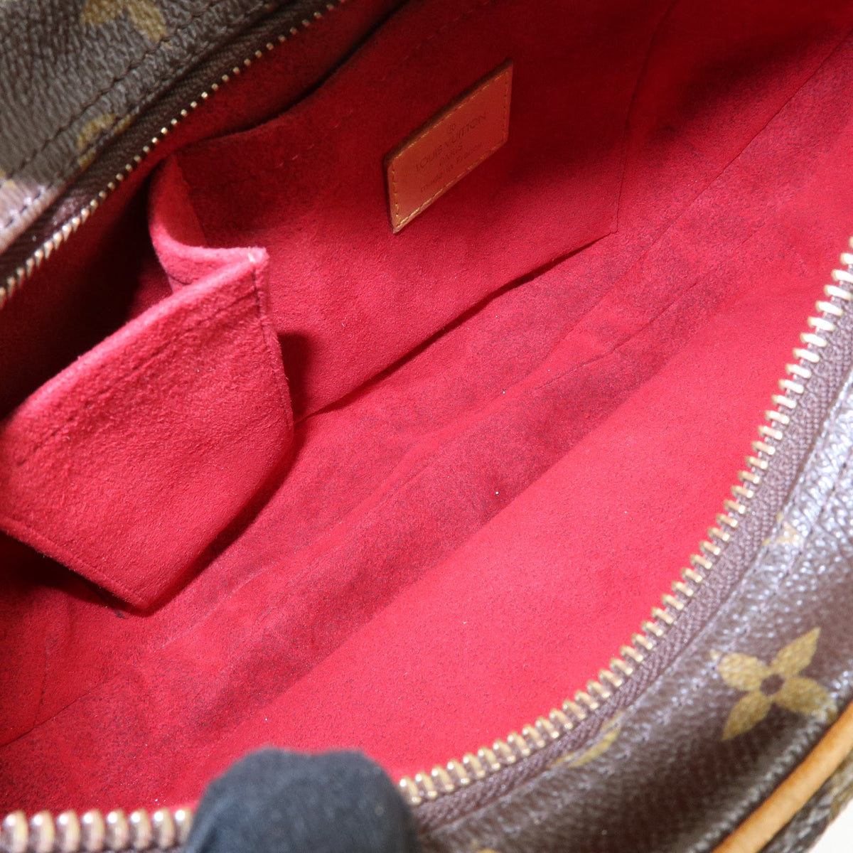 Louis Vuitton Monogram Croissant MM Shoulder Bag Brown M51512