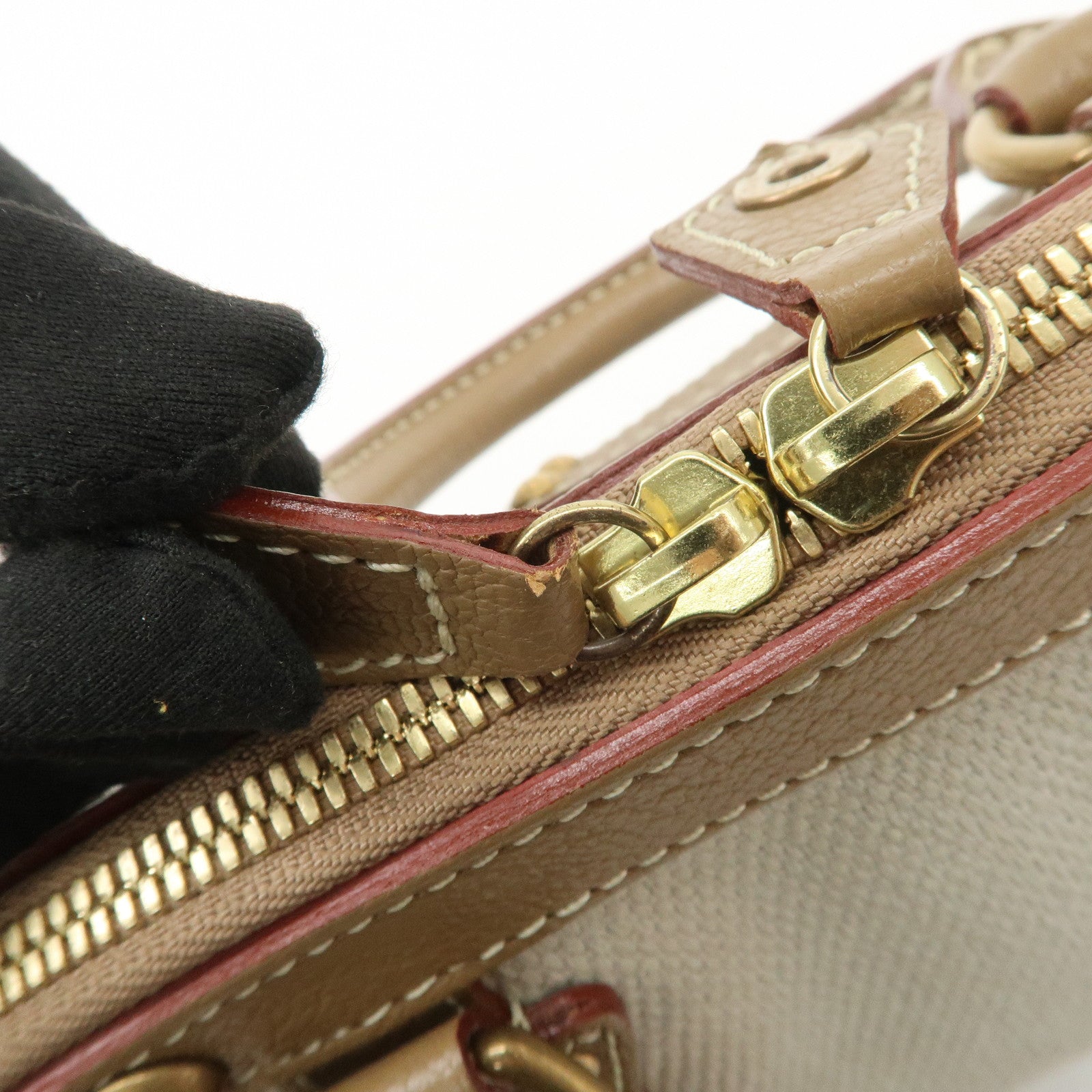 Louis Vuitton Antigua Toile Trianon Sac de Nuit PM Hand Bag M48827