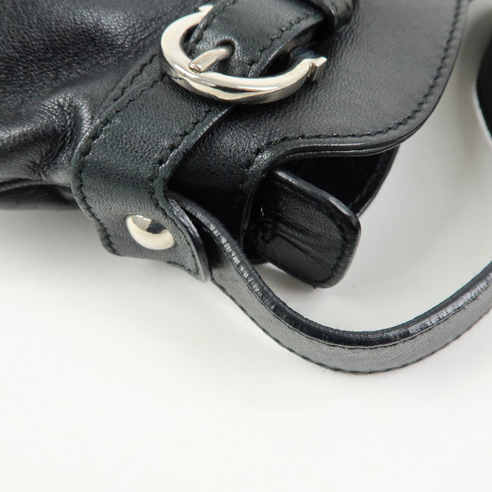 Ferragamo Gancini Leather Shoulder Bag Hand Bag Black