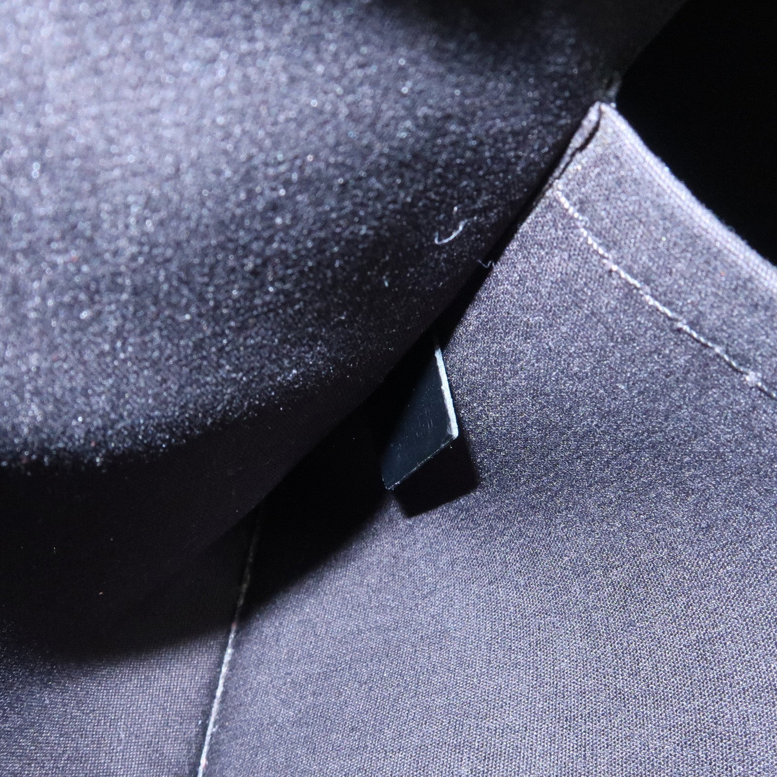 Louis Vuitton Epi Leather Madeleine PM Hand Bag Noir Black M59332