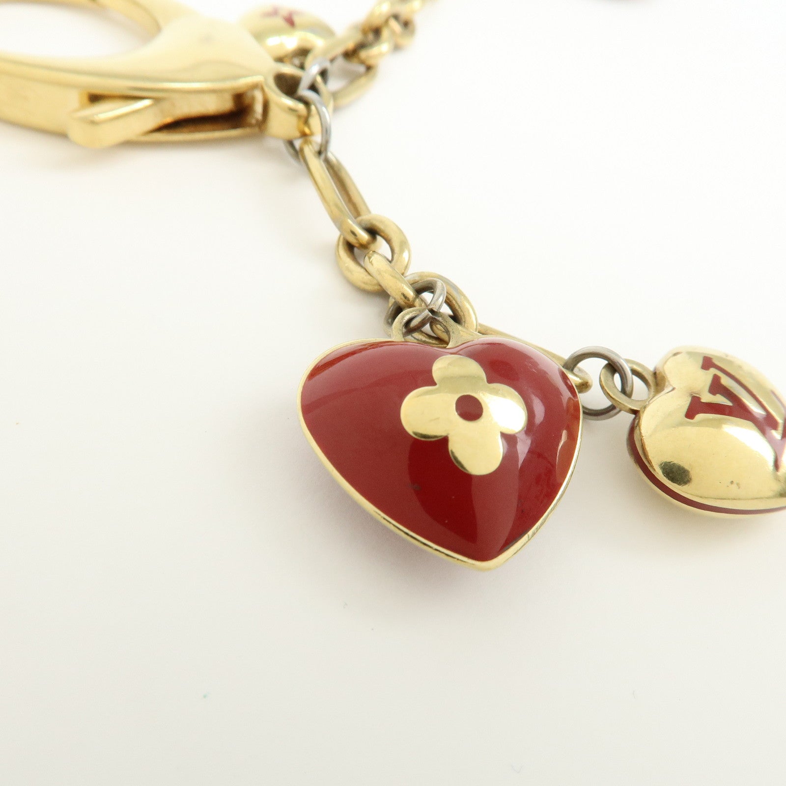 Louis Vuitton Bijoux Sac Coeur Pomme d'Amour Heart Bag Charm M65758