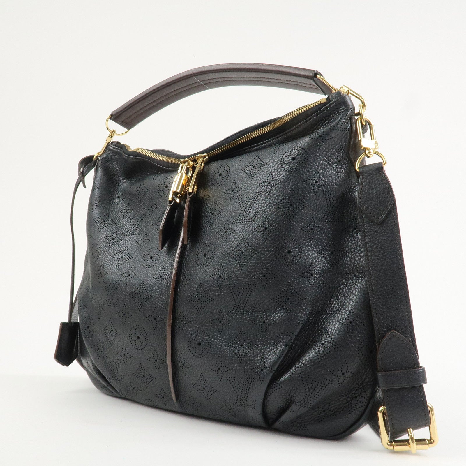 Louis Vuitton Monogram Mahina Selene PM Shoulder Bag Noir M94035