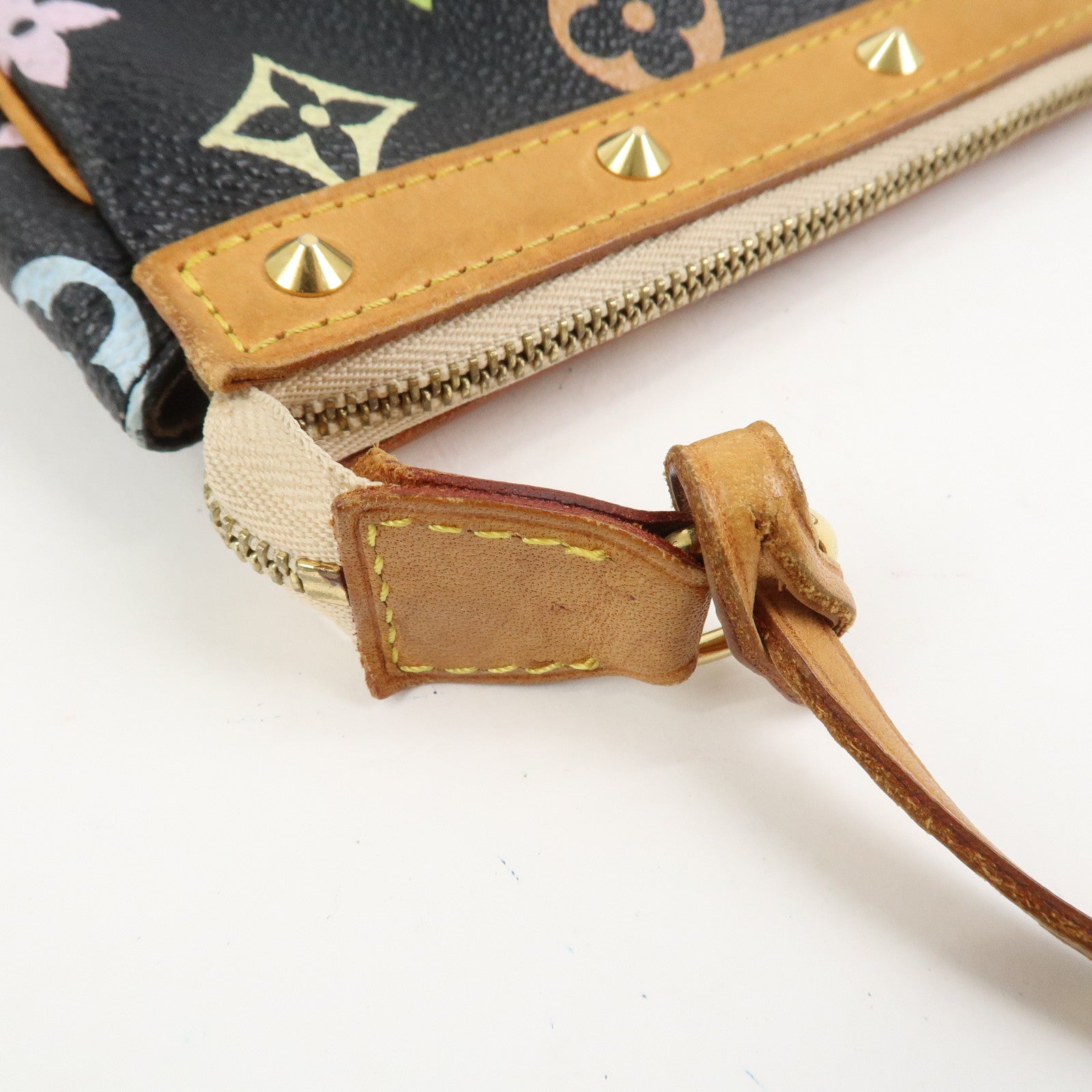 Louis Vuitton Monogram Multicolor Pochette Accessoires Noir M92648