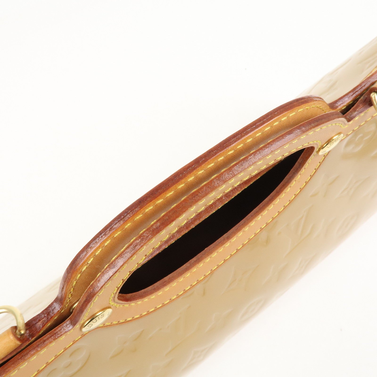 Louis Vuitton Monogram Vernis Roxbury Drive Bag Rose M91391
