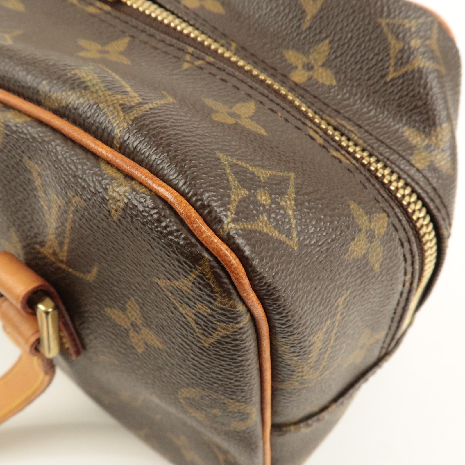 Louis Vuitton Monogram Cite MM Shoulder Bag Hand Bag M51182