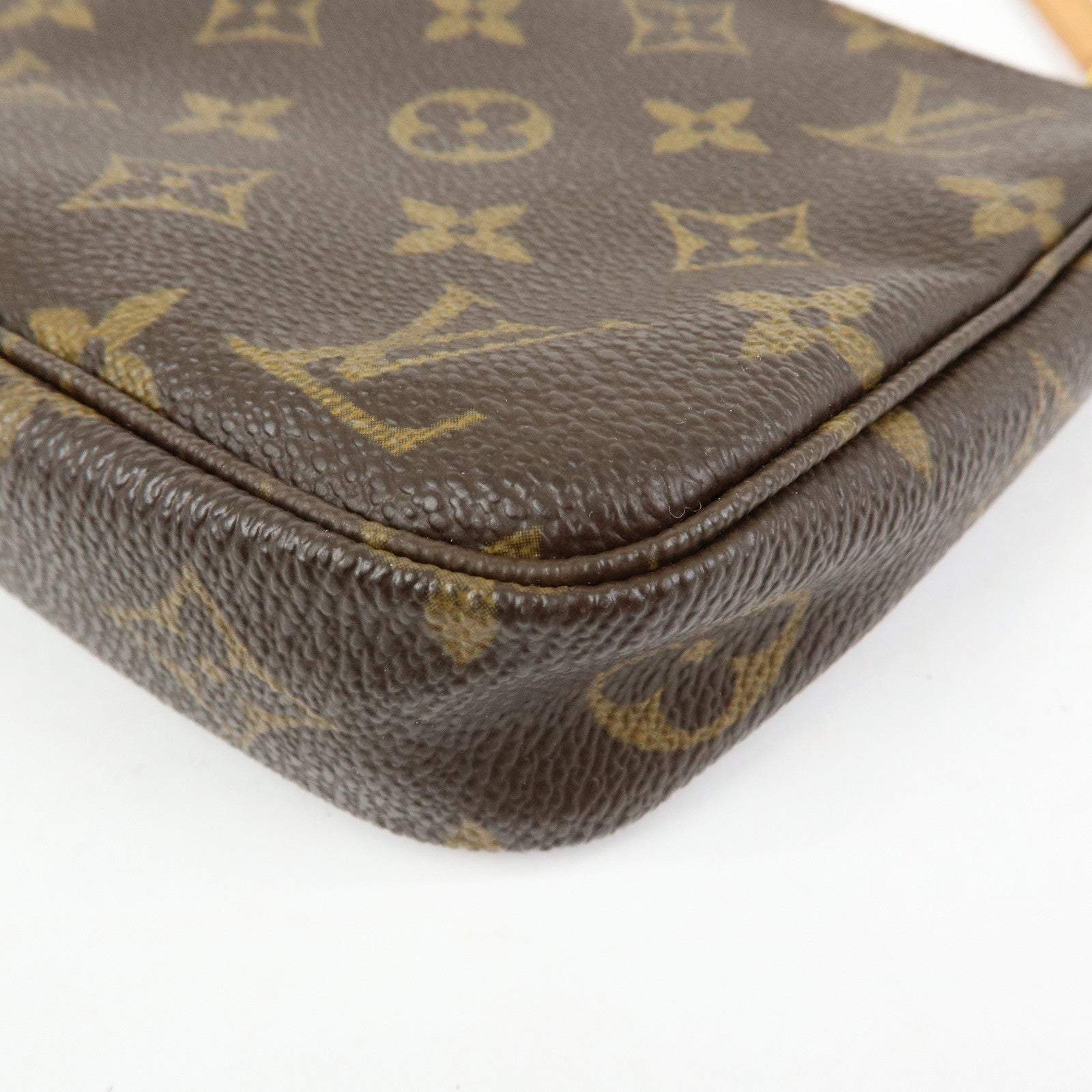 Louis Vuitton Monogram Pochette Accessoires Pouch Hand Bag M51980