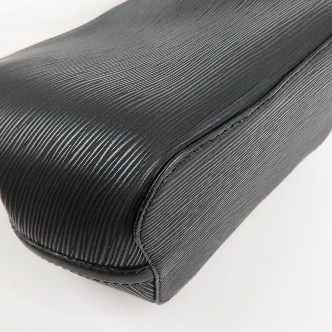 Louis Vuitton Epi Mandala PM Shoulder Bag Noir Black M58932 Used