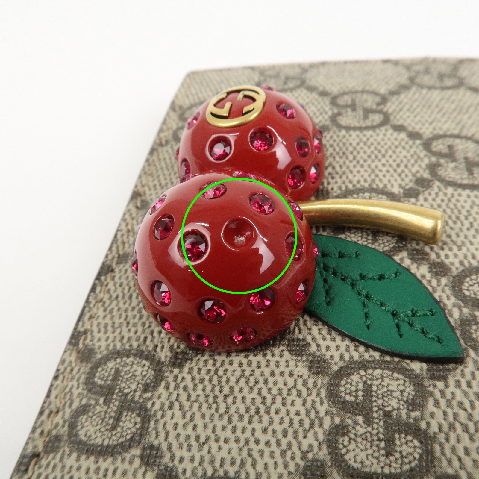 GUCCI Interlocking G GG Supreme Cherry Compact Wallet Beige 476050