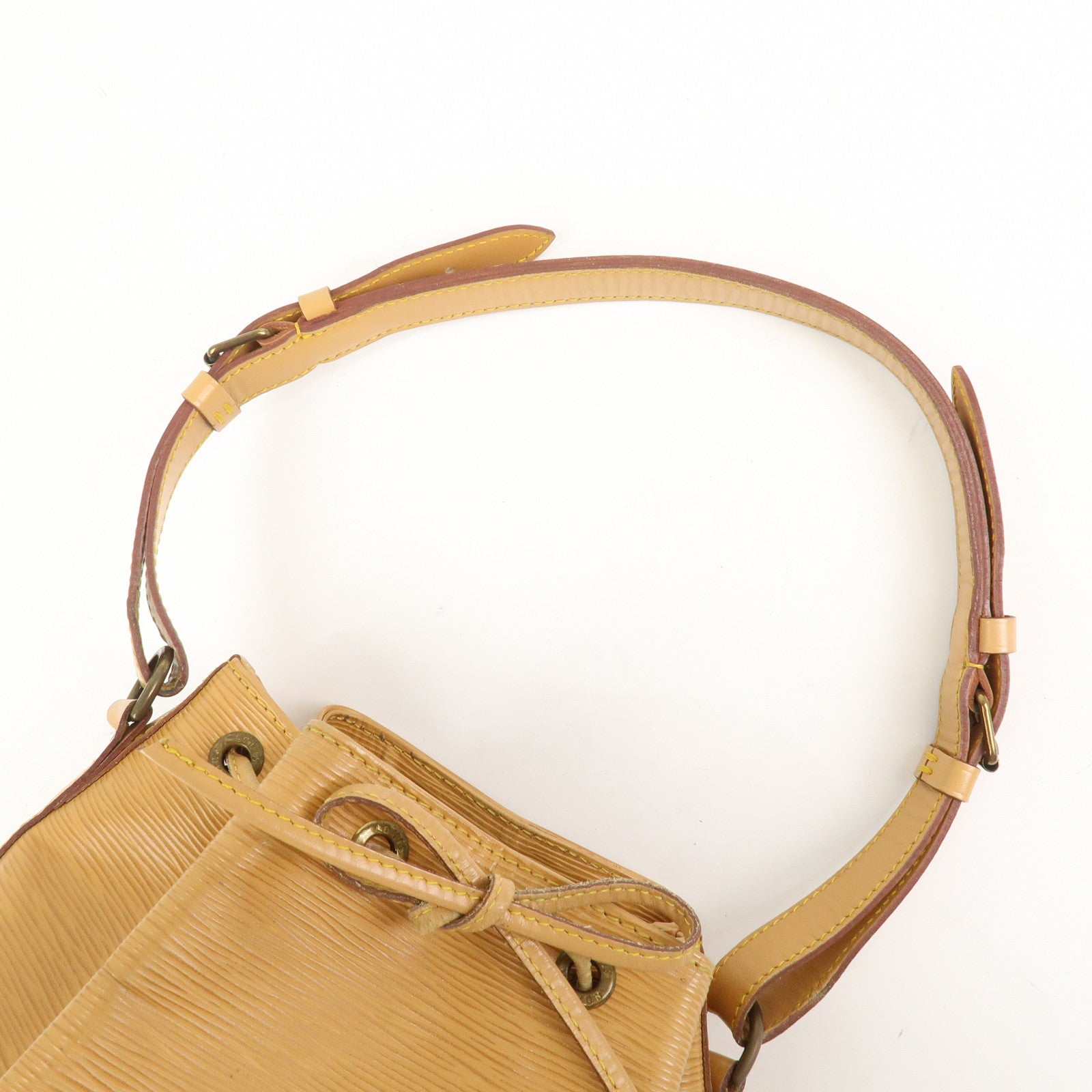Louis Vuitton Epi Petit Noe Shoulder Bag Winnipeg Beige M44106