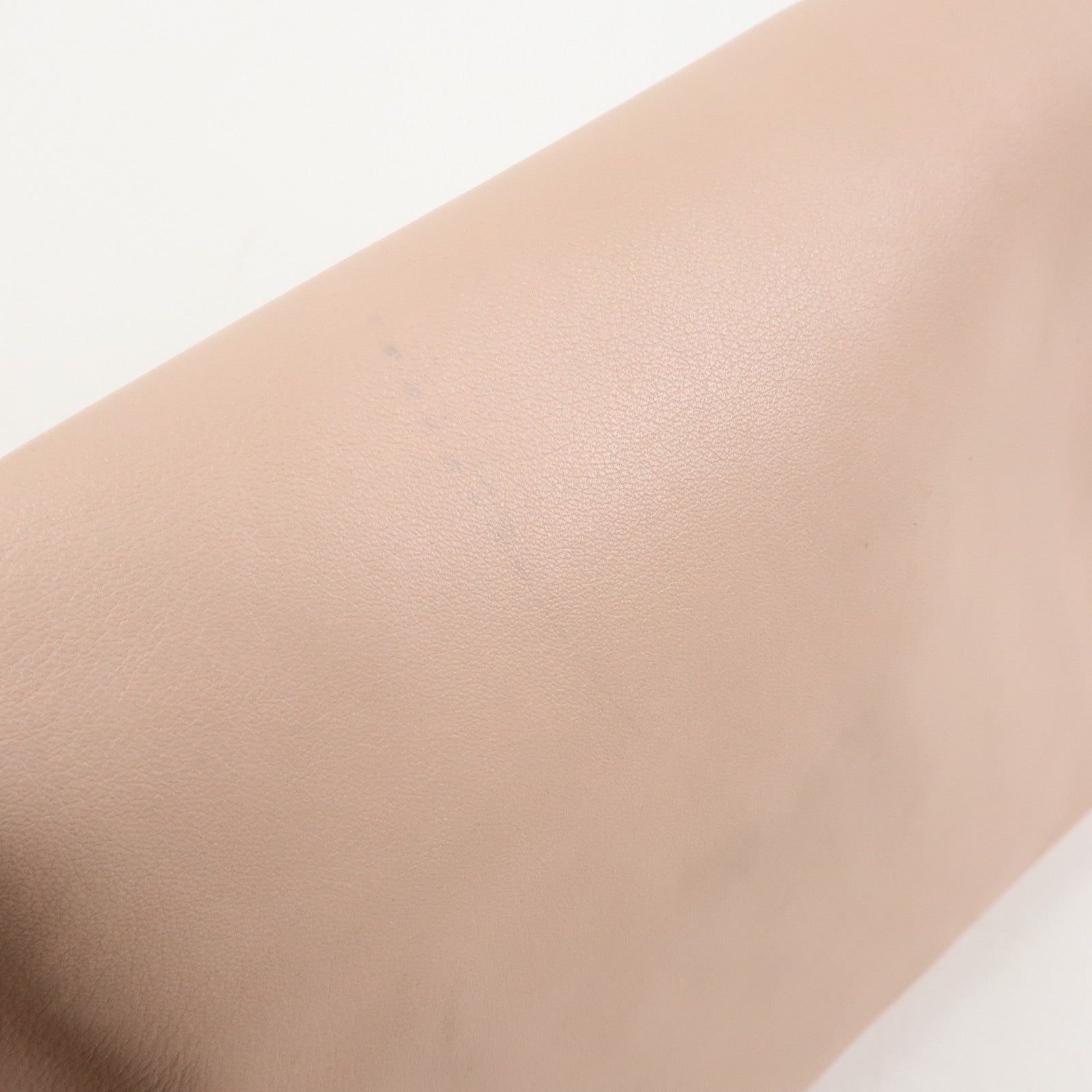 FENDI Leather Chain Shoulder Bag Purse Crossbody Bag 8M0276