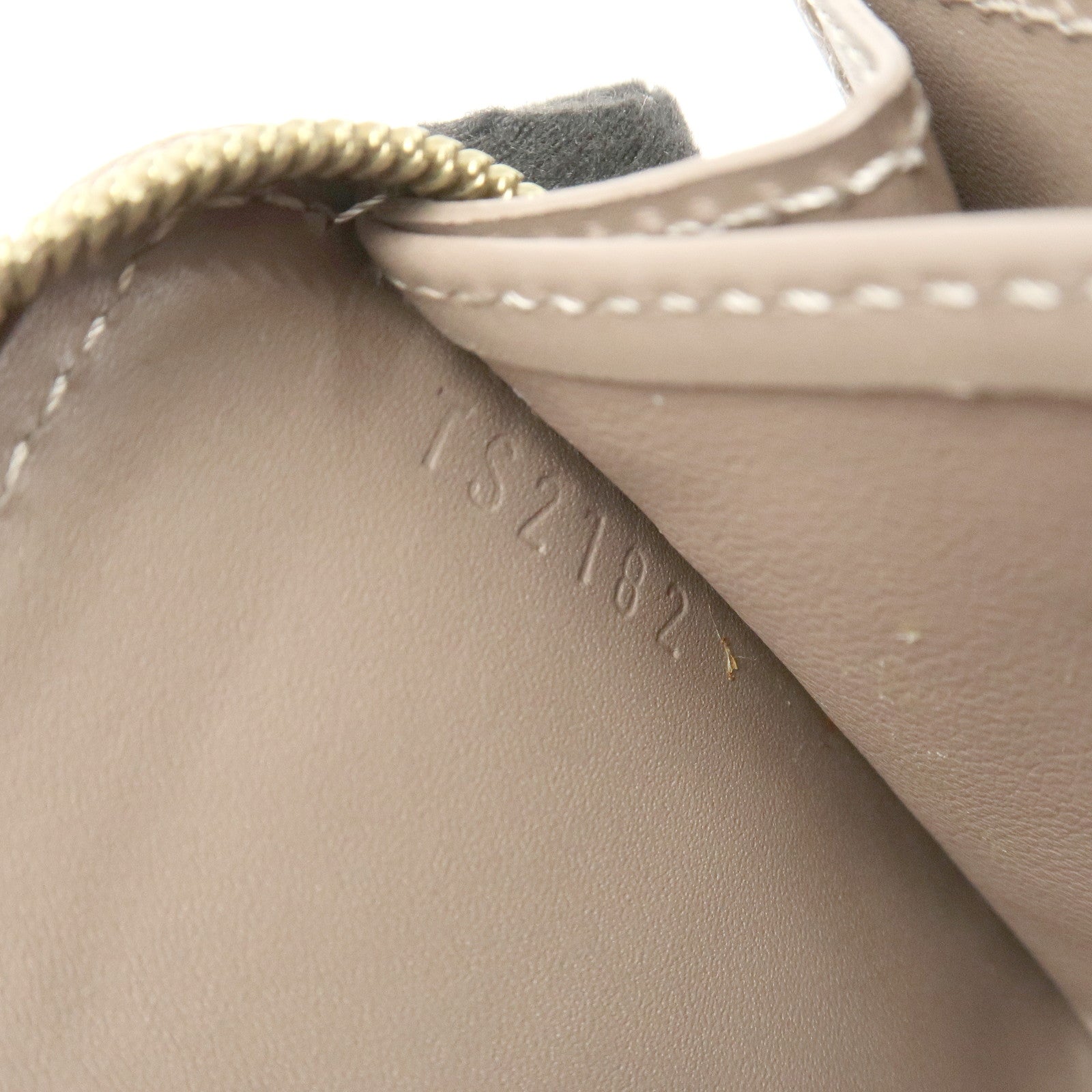 Louis Vuitton Monogram Vernis Round Zippy Coin Purse Beige M91762