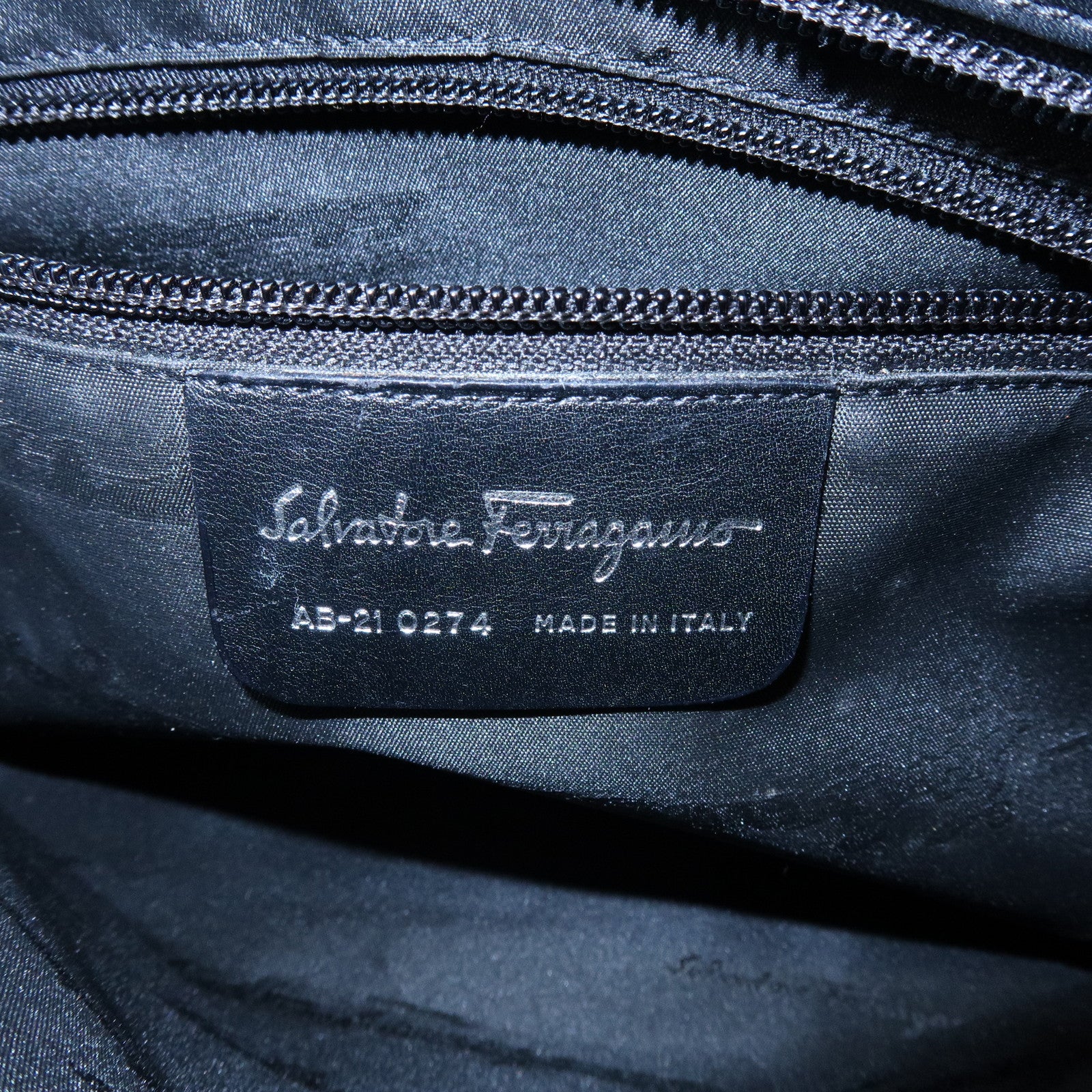 Ferragamo Gancini Leather Shoulder Bag Hand Bag Black