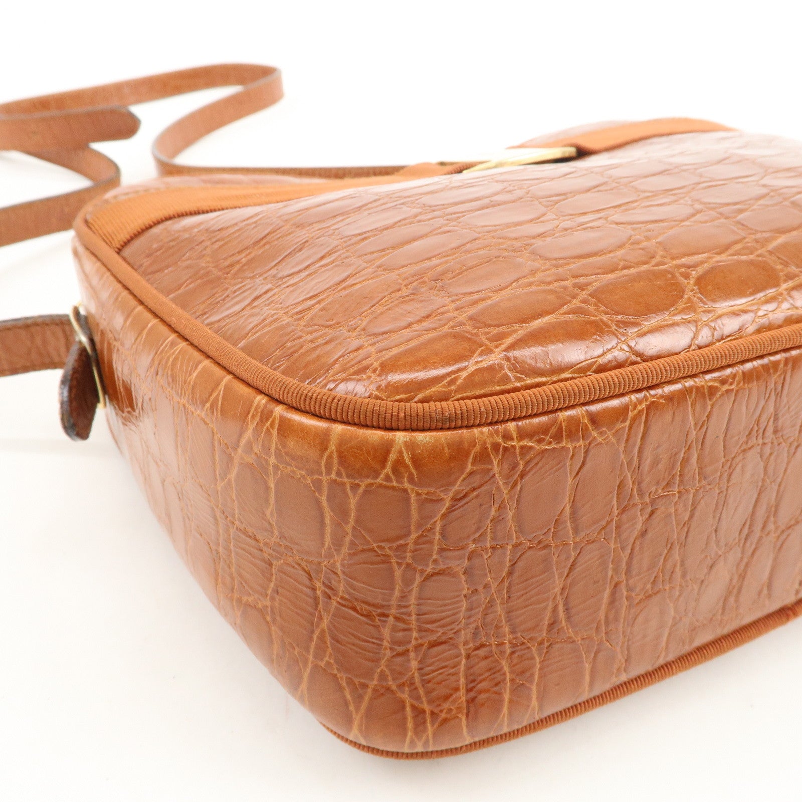 Ferragamo Vara Emboss Leather Shoulder Bag Crossbody Bag Brown