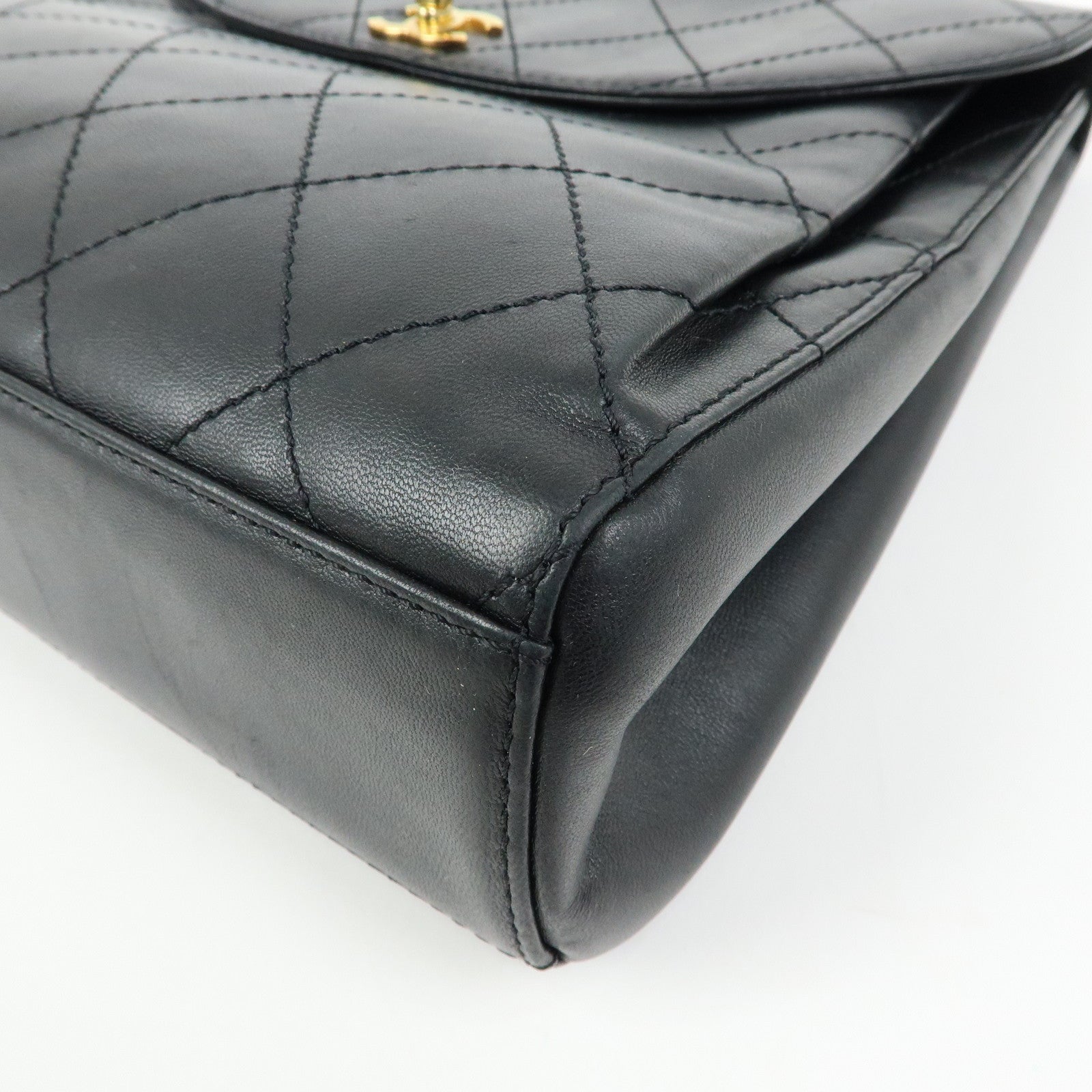 CHANEL Matelasse Lamb Skin Chain Shoulder Bag Black Gold