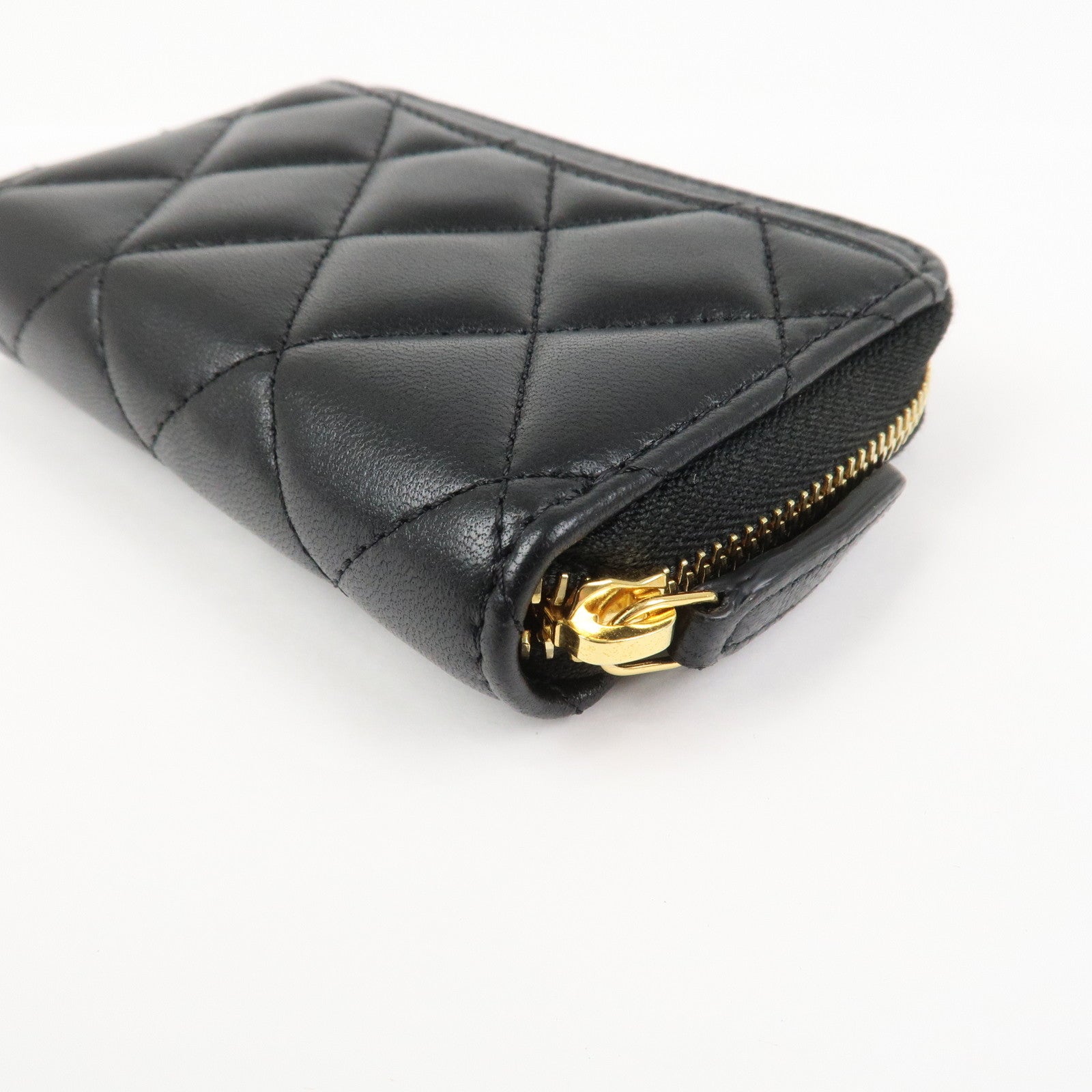 CHANEL Matelasse Lamb skin Classic Zippy Coin Case Black AP0216