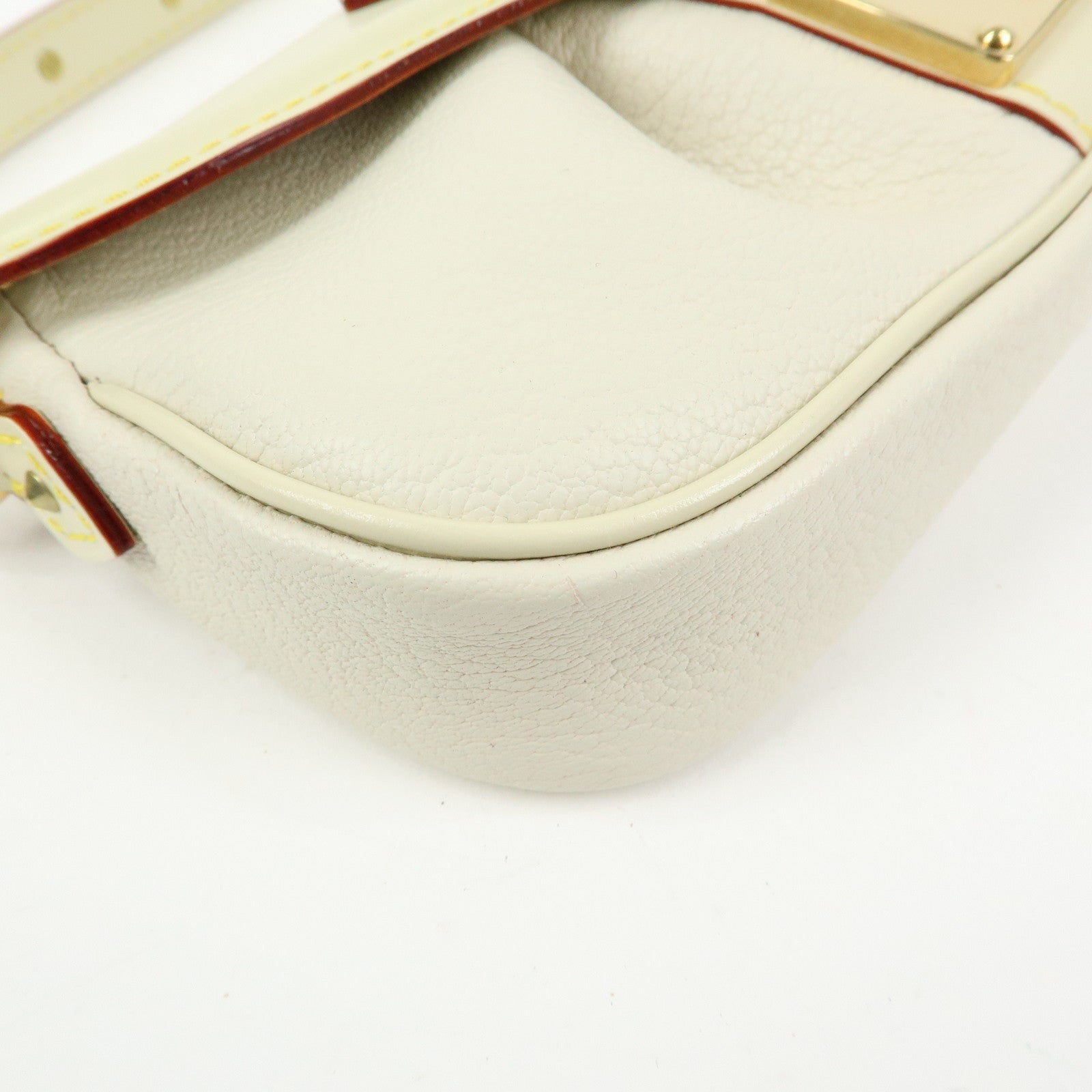 Louis Vuitton Suhali Le Precieux Leather Hand Bag Blanc M91774