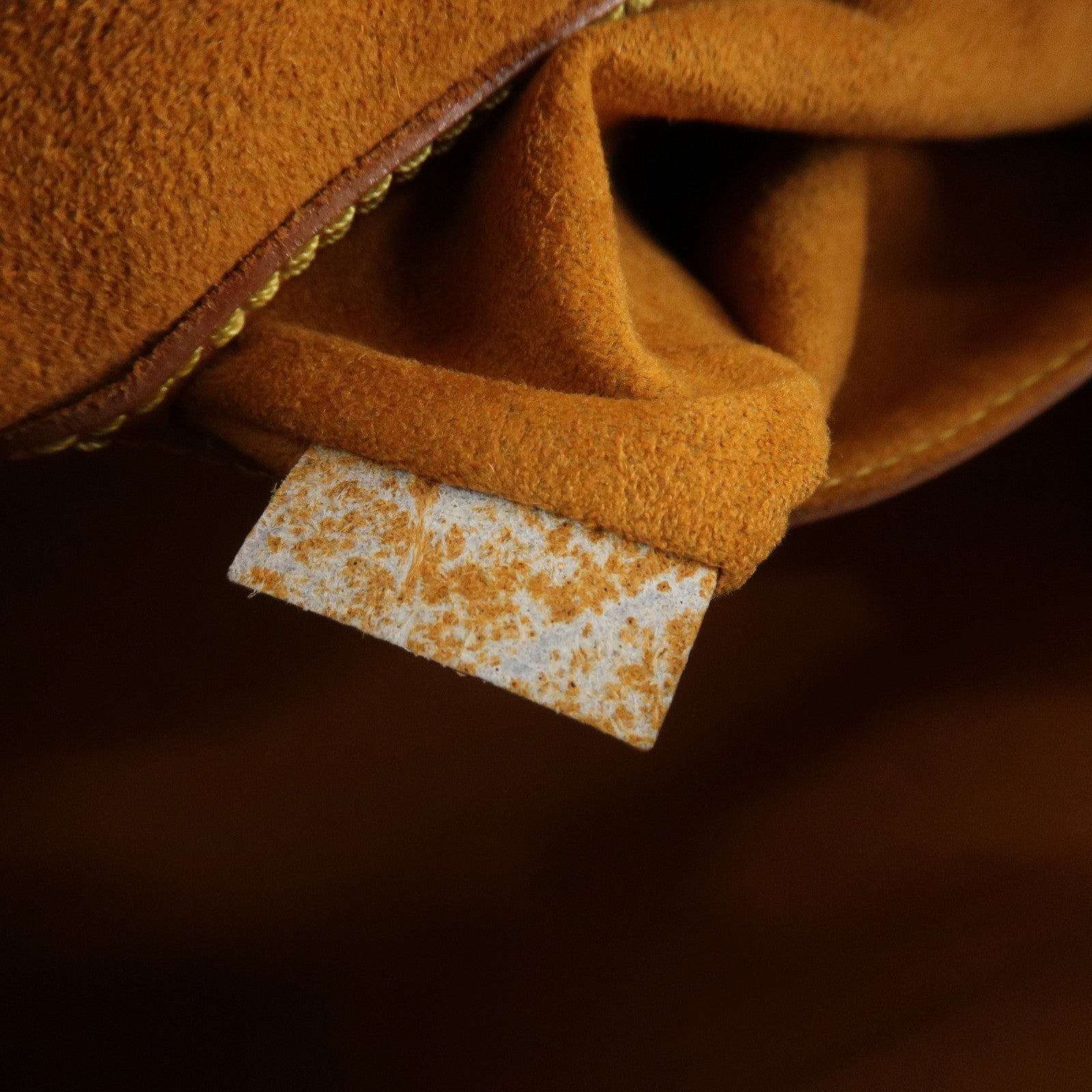 Louis Vuitton Epi Alma Hand Bag Zipang Gold M54148