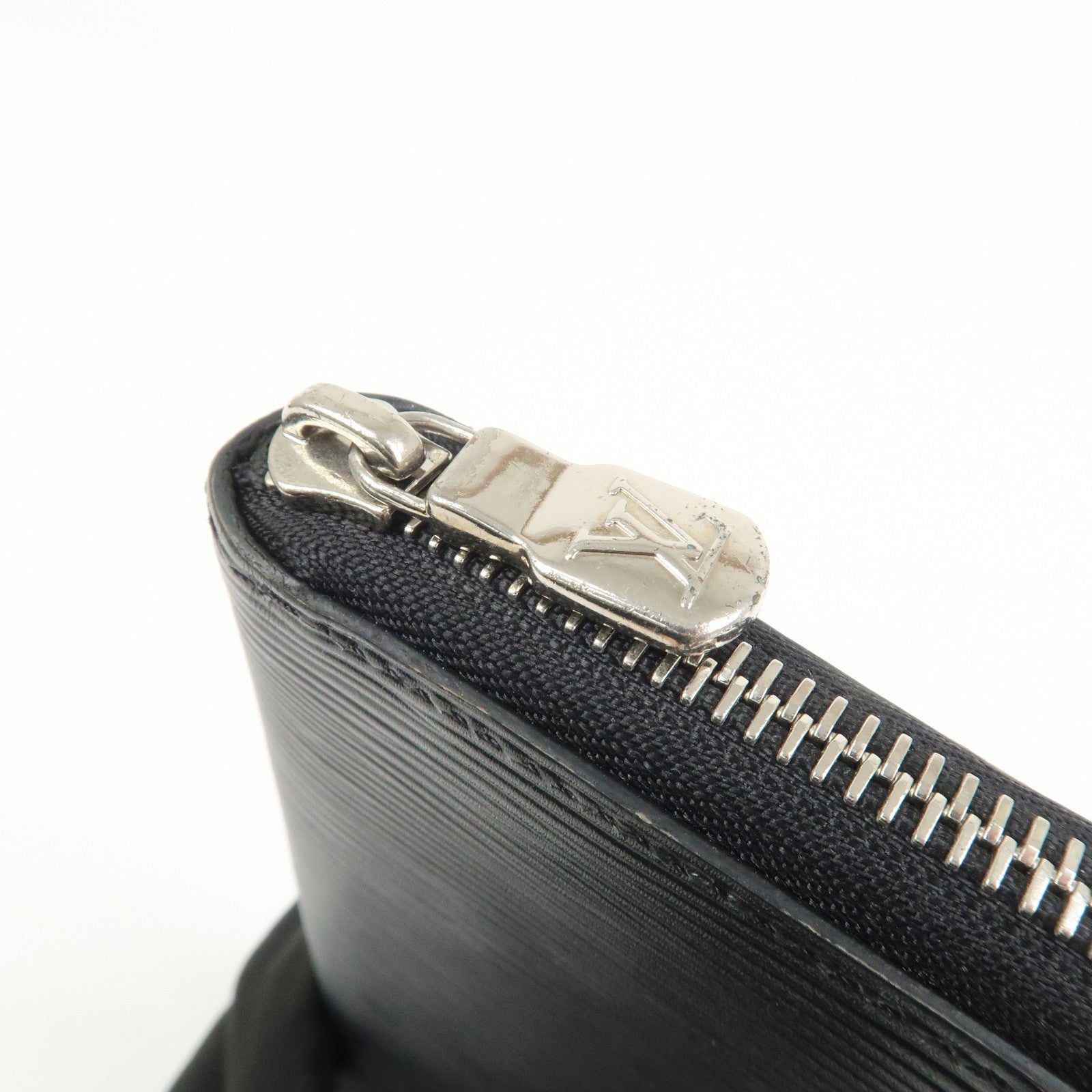 Louis Vuitton Epi Zippy Wallet Vertical Long Wallet Noir M60965