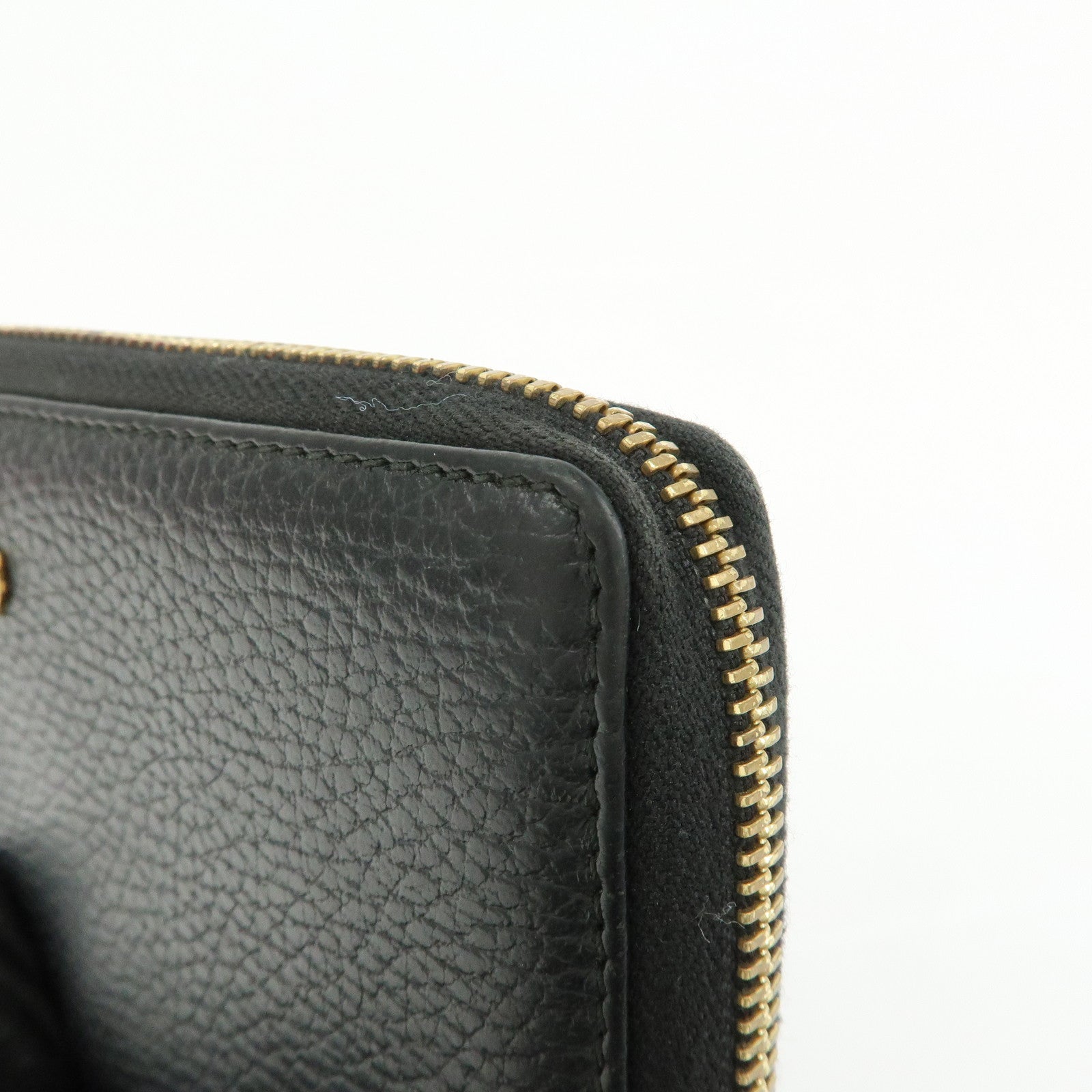 GUCCI GG Marmont Leather Round Zippy Long Wallet Black 456117