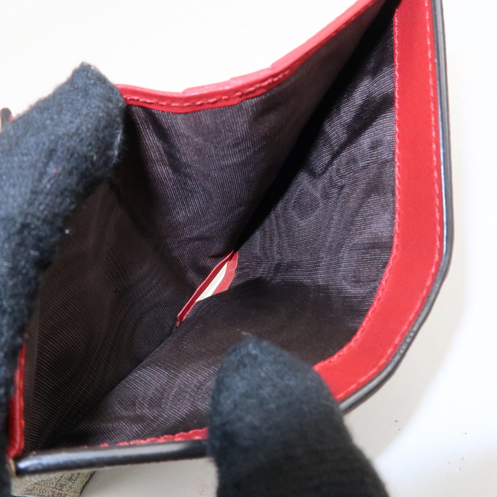 GUCCI Interlocking GG Supreme Plastic Card Case Coin Case Cherry Used