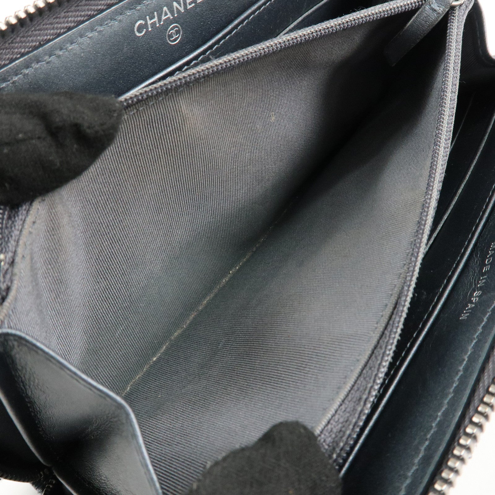 CHANEL Matelasse Caviar Skin Zip Around Long Wallet Metal Blue Used