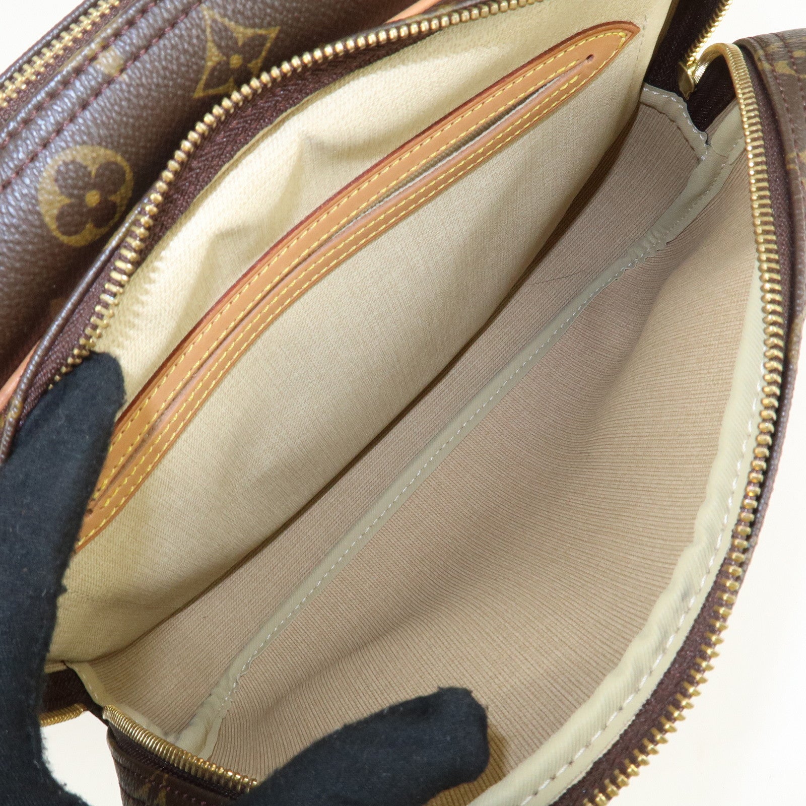 Louis Vuitton Monogram Reporter PM Shoulder Bag Brown M45254 Used