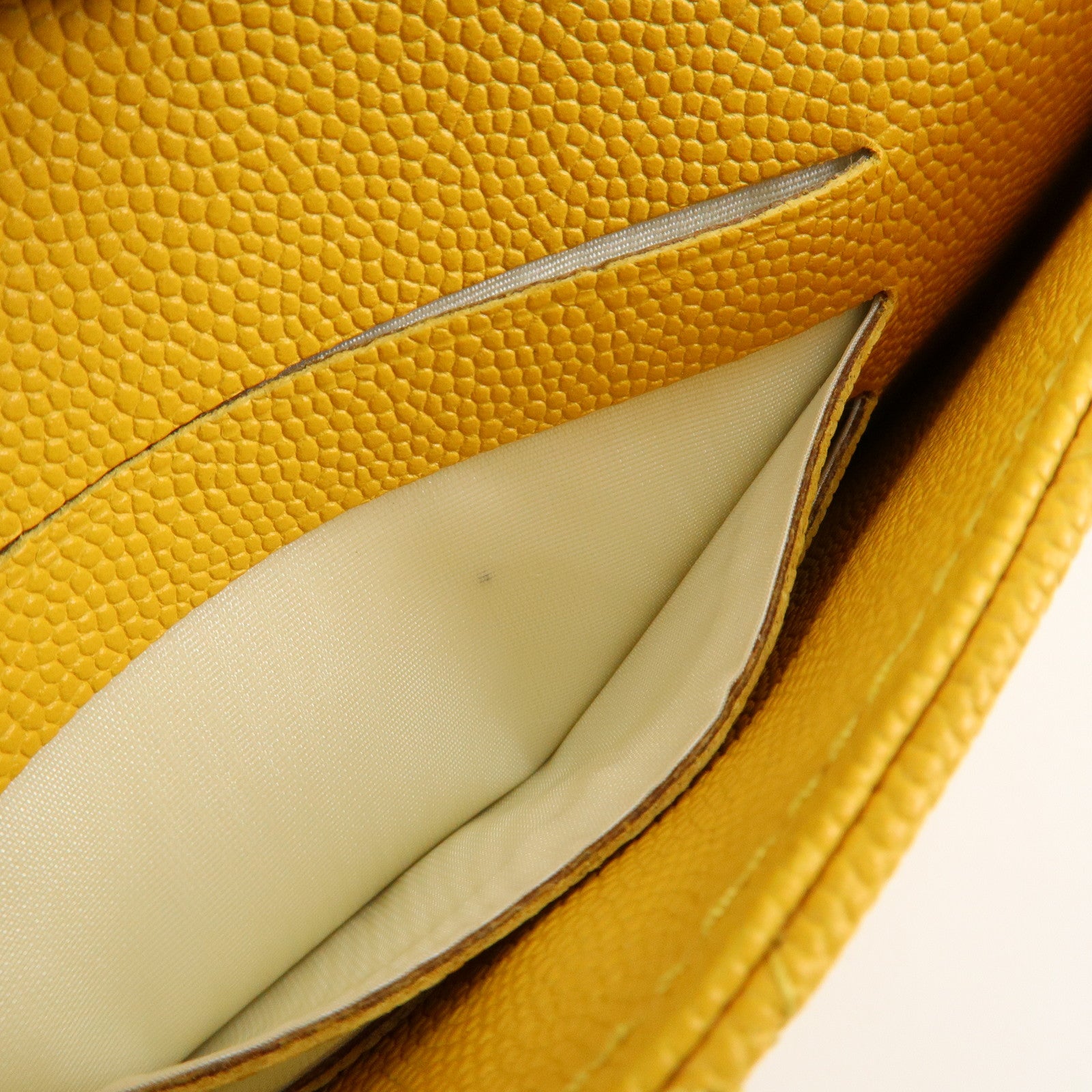 CHANEL Matelasse Caviar Skin Fragment Case Card Case Yellow Used