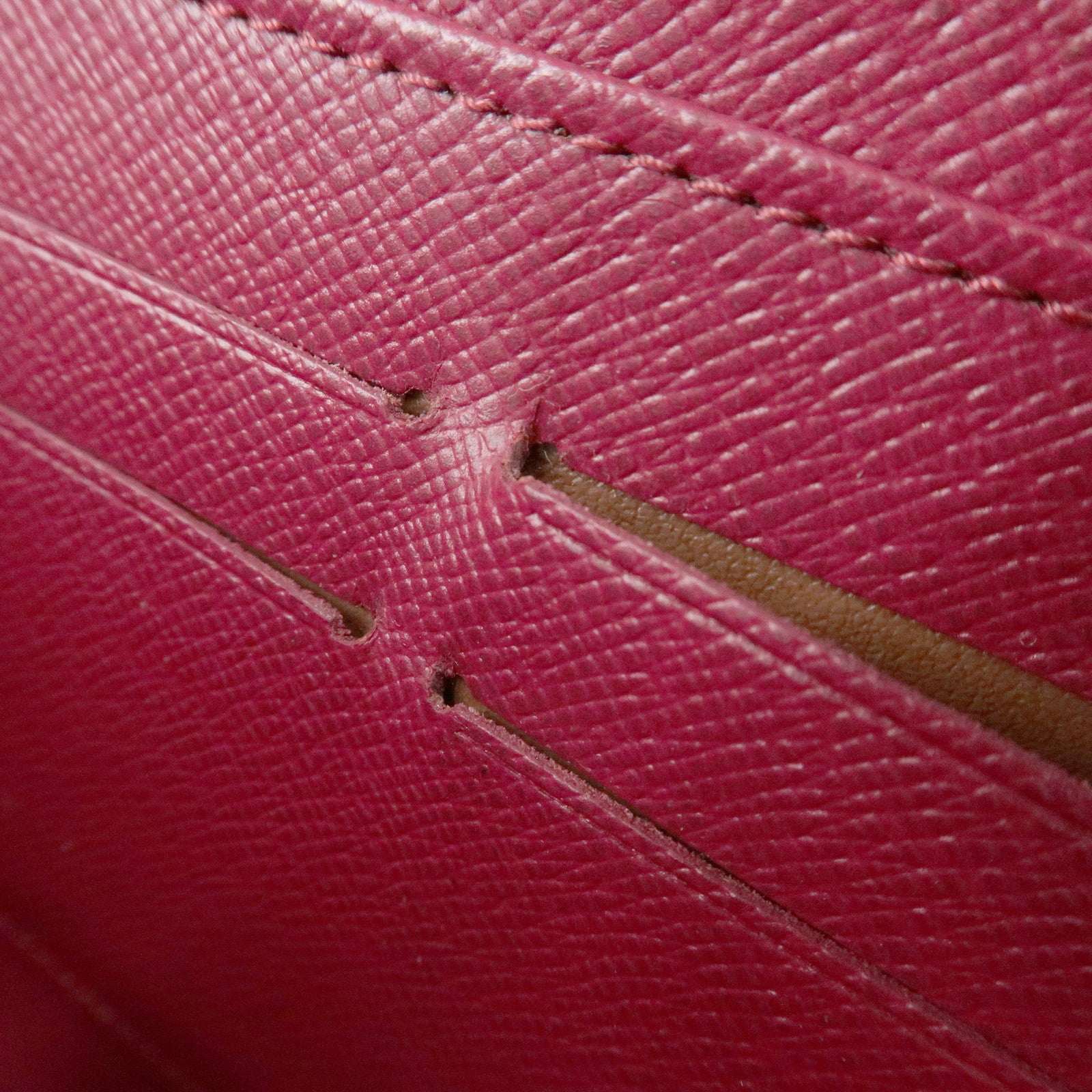 Louis Vuitton Epi Zippy Wallet Zip Around Wallet Fuchsia M60305 Used