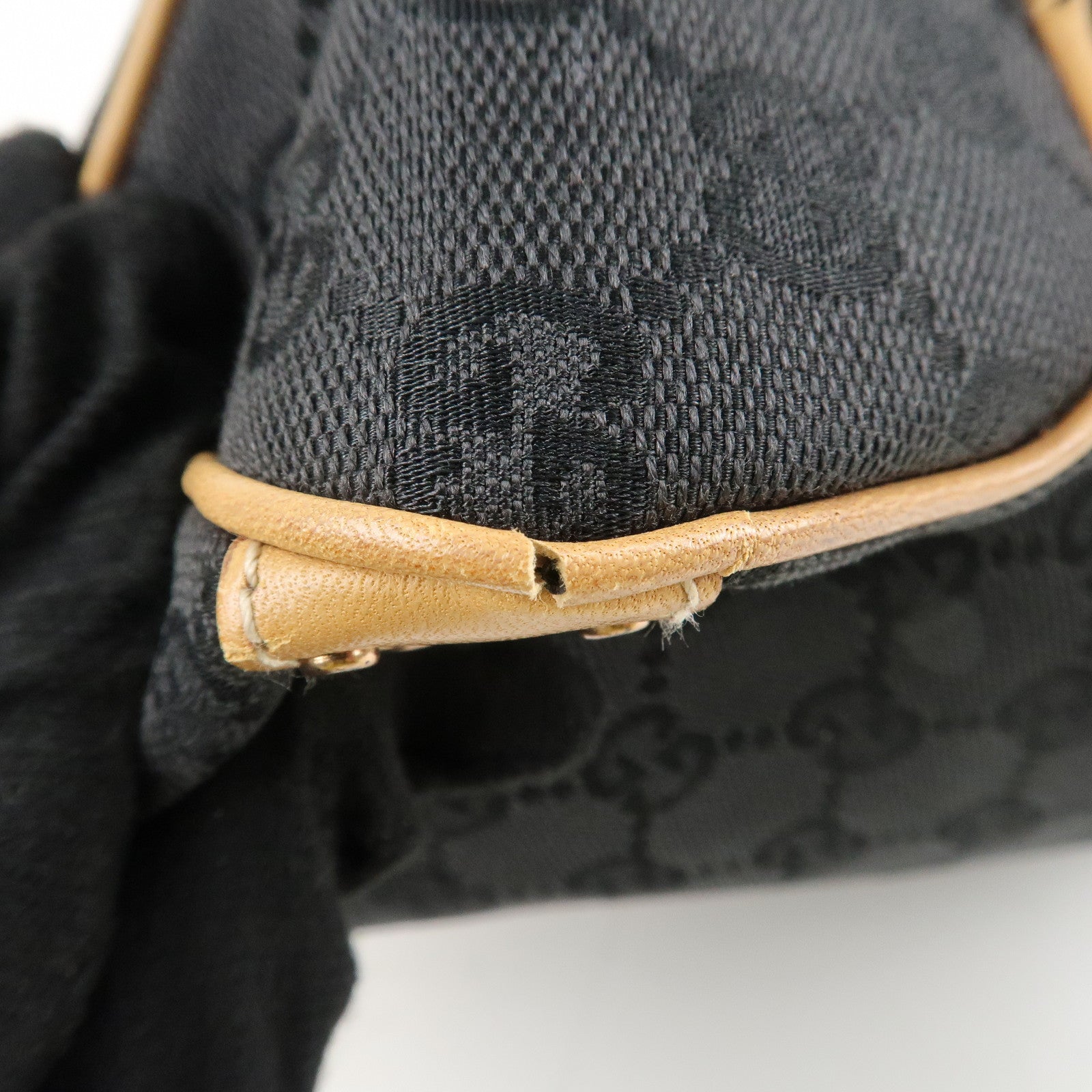 GUCCI Horsebit GG Canvas Leather Studs Shoulder Bag Black 114915 Used