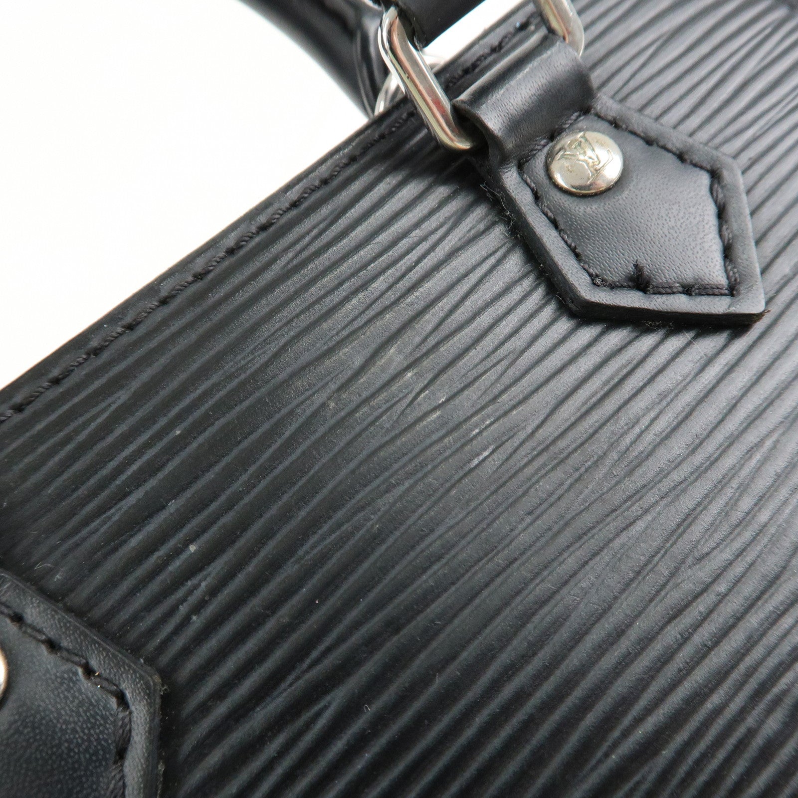 Louis Vuitton Epi Petit Sac Plat Hand Bag Noir Black M69441 Used