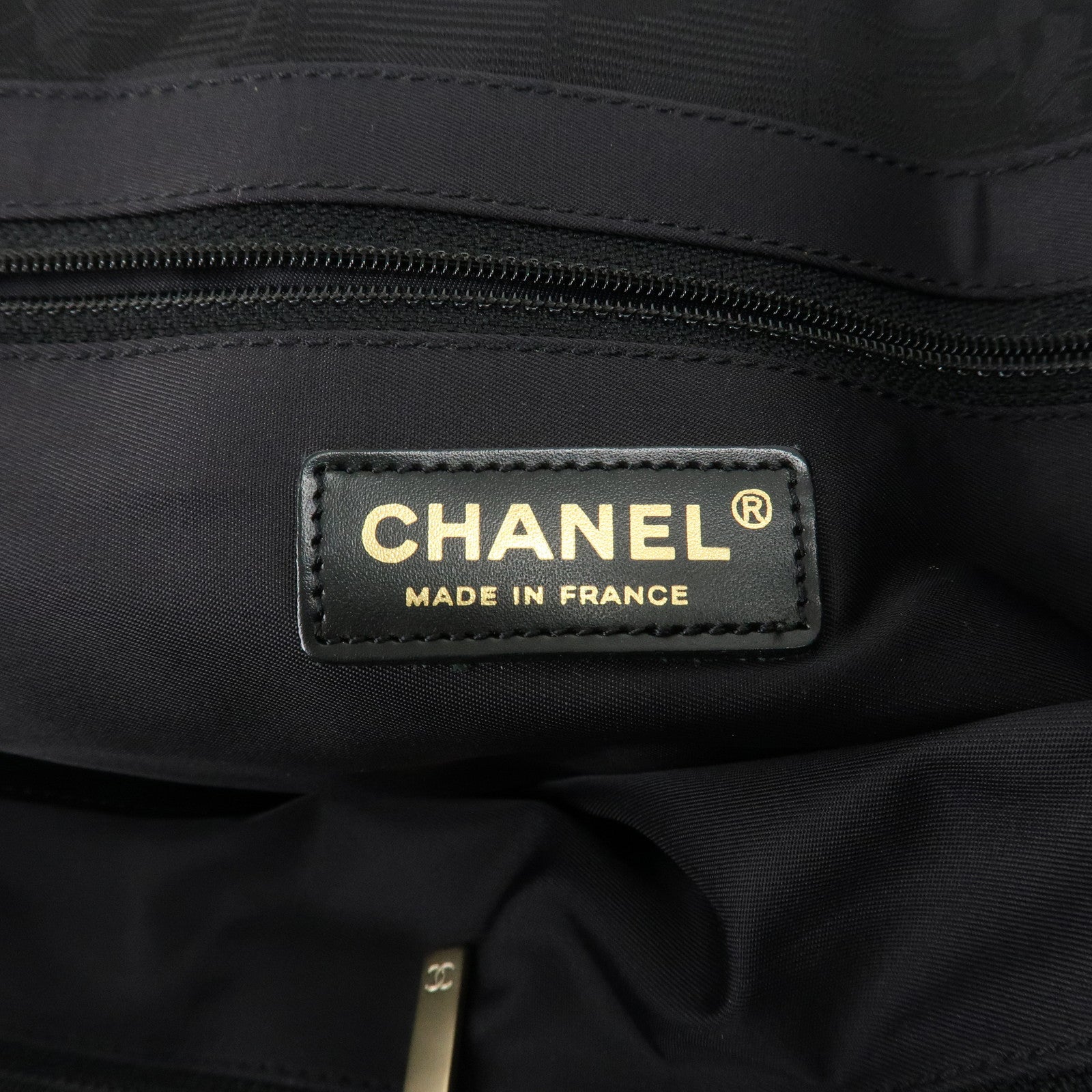 CHANEL New Travel Line Nylon Jacquard Leather Tote Bag Black A15991 Used