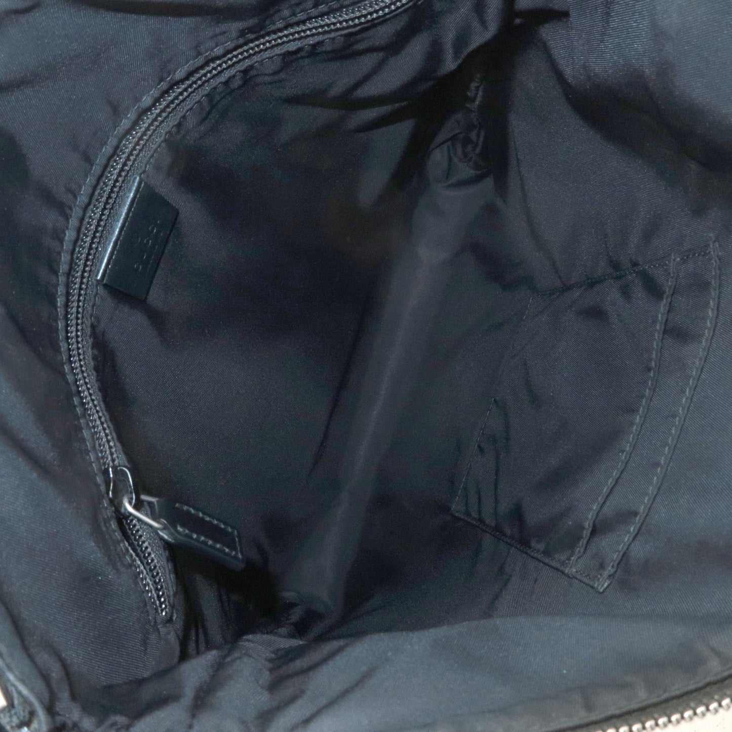 GUCCI Sherry GG Supreme Leather Shoulder Bag Beige Black 387111