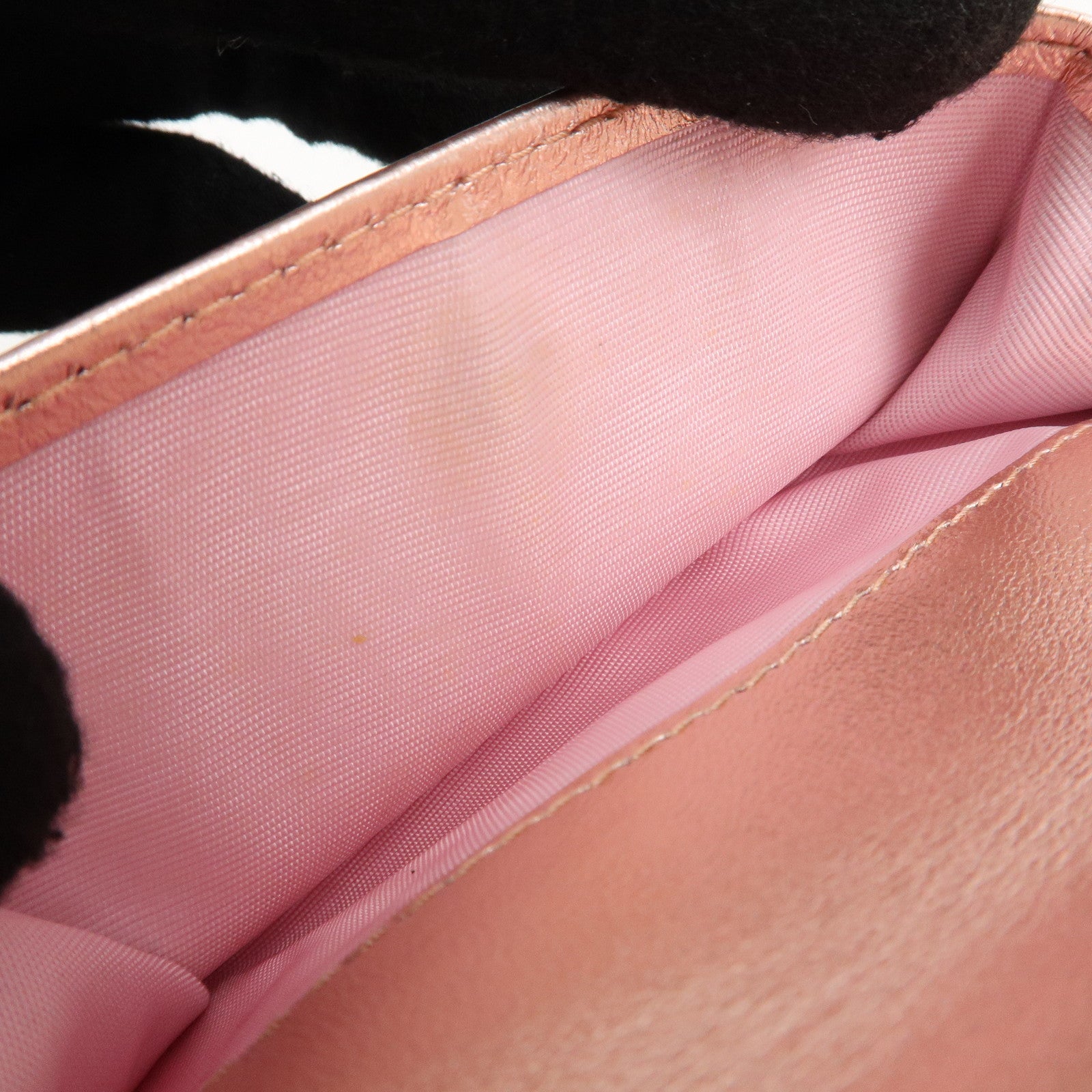 MIU MIU Matelasse Leather Bi-fold Wallet Metalic Pink 5MV016 Used
