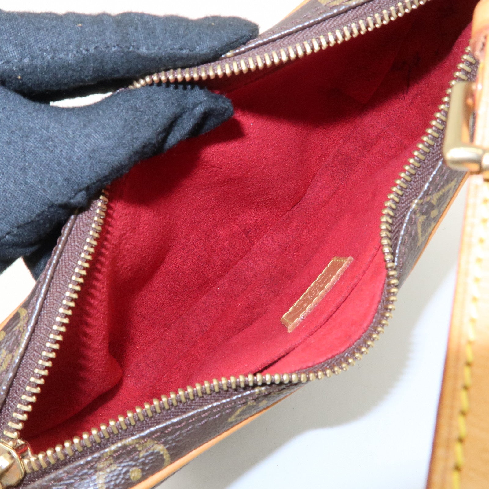 Louis Vuitton Monogram Pochette Croissant Shoulder Bag M51510 Used