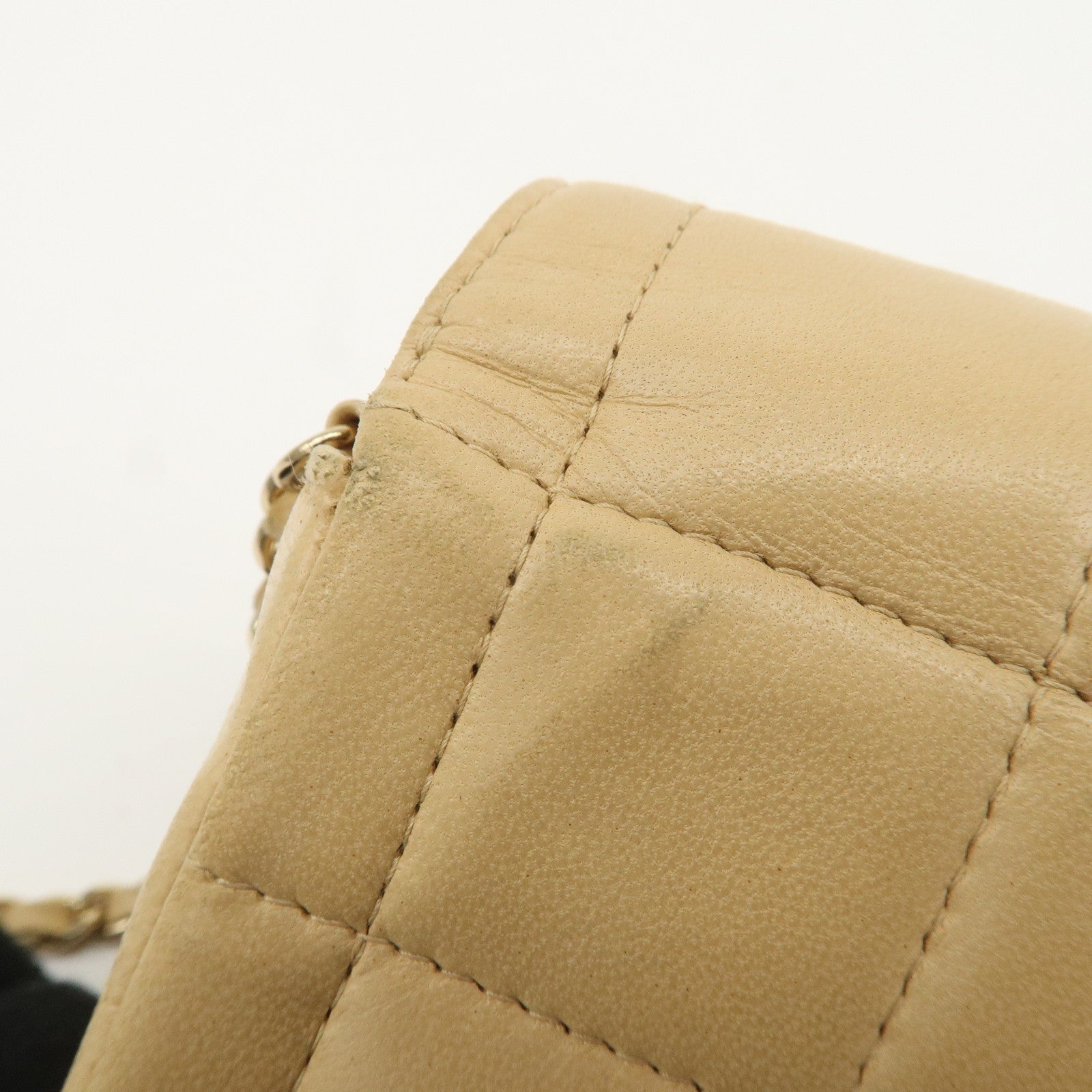 CHANEL Chocolate Bar Lamb Skin Chain Shoulder Bag Beige A15316 Used