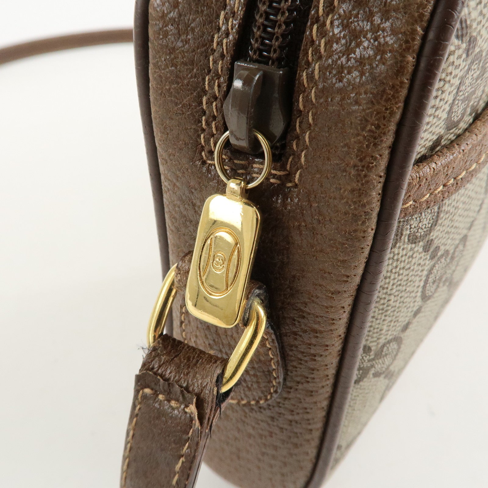 GUCCI Old GUCCI Sherry GG Plus Leather Shoulder Bag Beige Brown Used