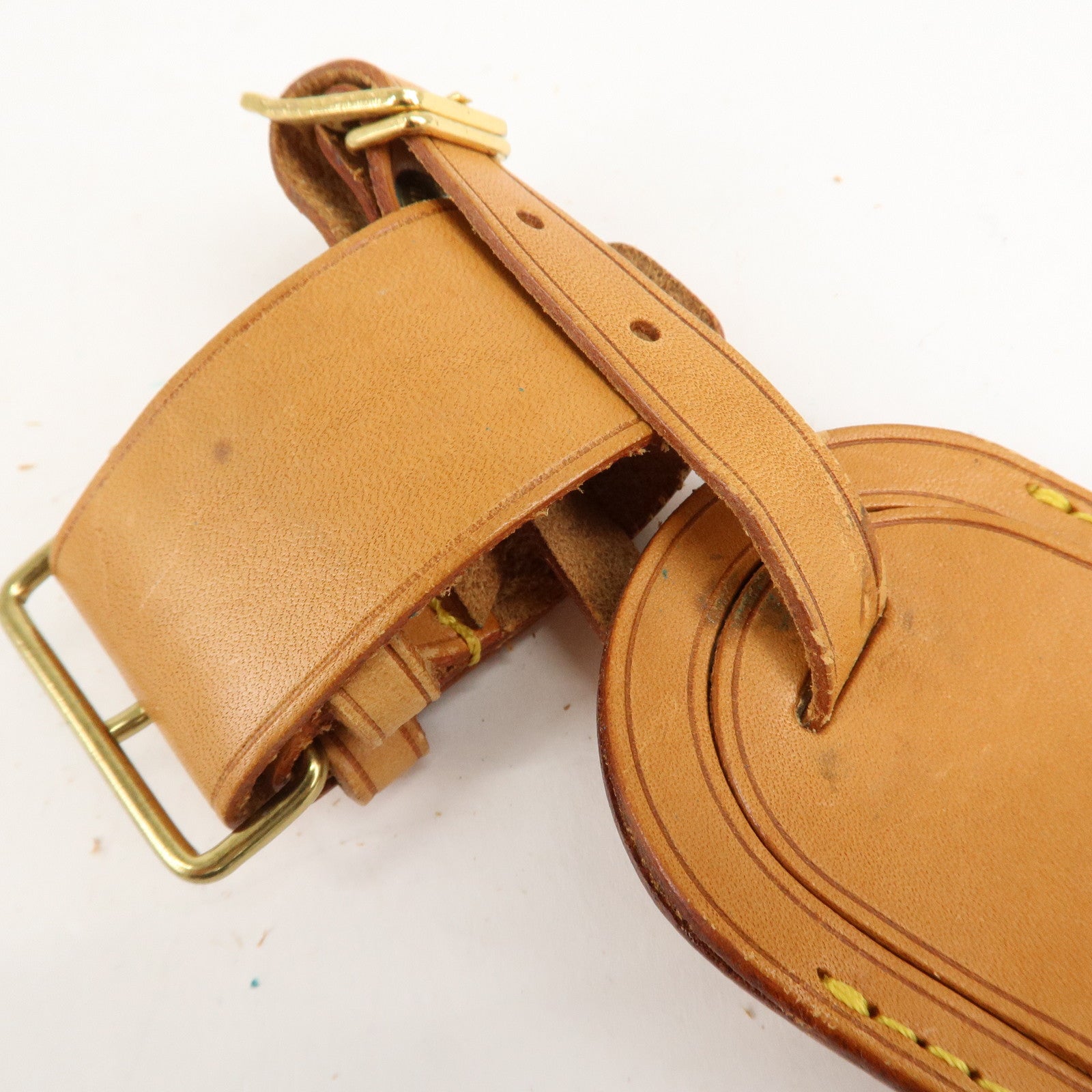 Louis Vuitton Set of 10 Leather Name Tag & Poignet Natural Used