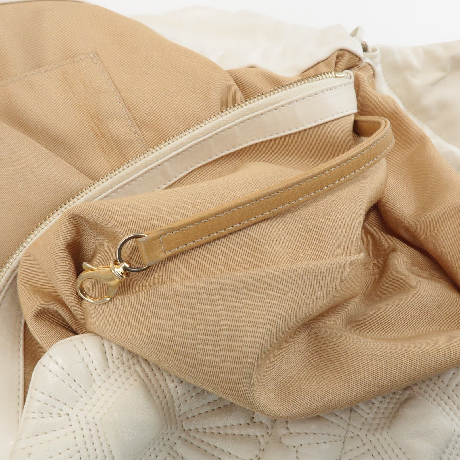 CHANEL Leather Quilting Chain Tote Bag White Used