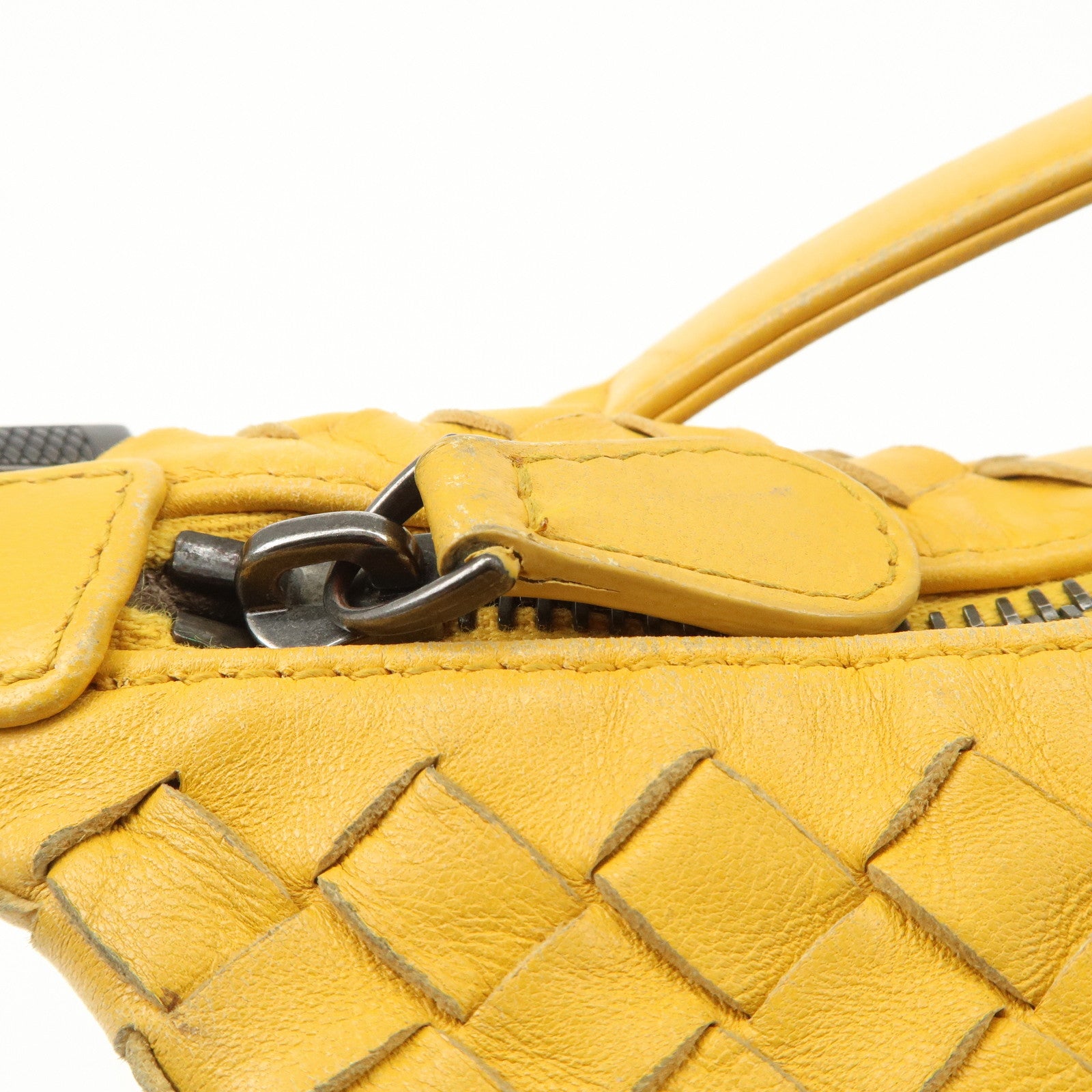 BOTTEGA VENETA Intrecciato Leather One-Shoulder Bag 239988 Used