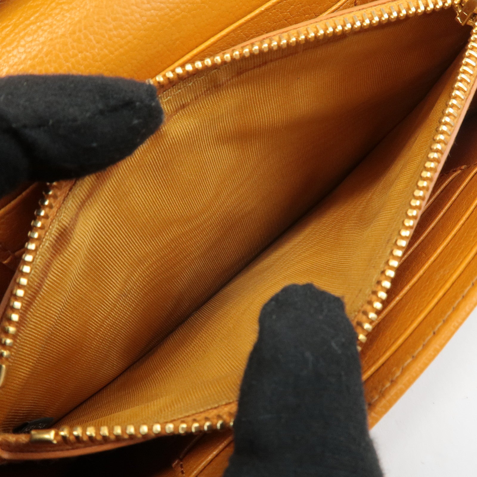 MIU MIU Leather Studs Chain Wallet Shoulder Bag Brown 5BP006 Used