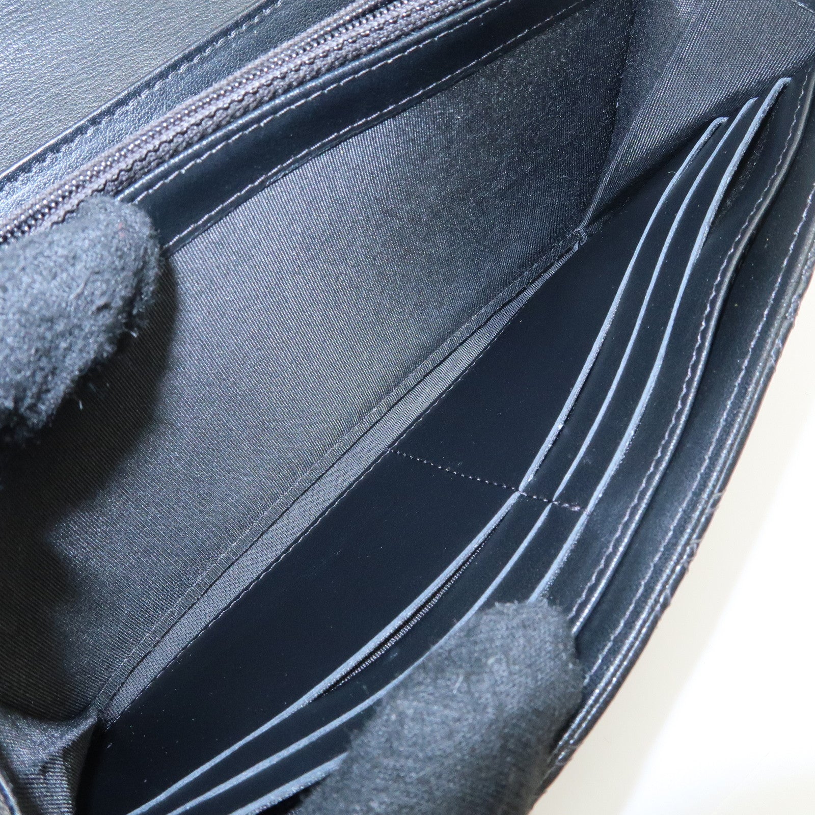 CHANEL Matelasse Lamb Skin Bifold Long Wallet with Studs A70631 Used