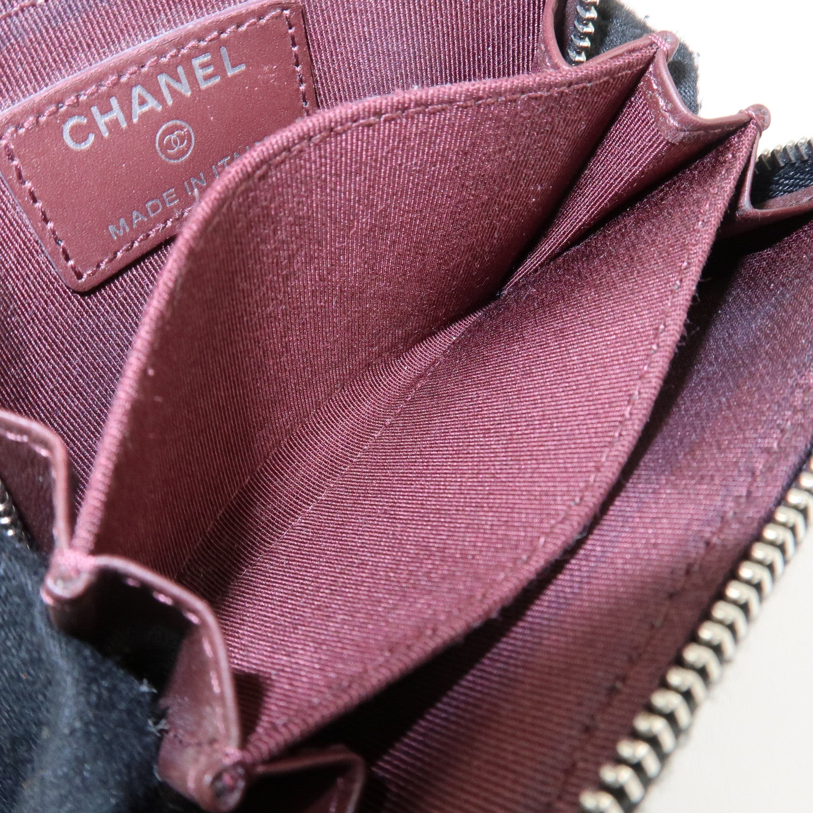 CHANEL Matelasse Caviar Skin Around Zipper Coin Case Black AP0216 Used