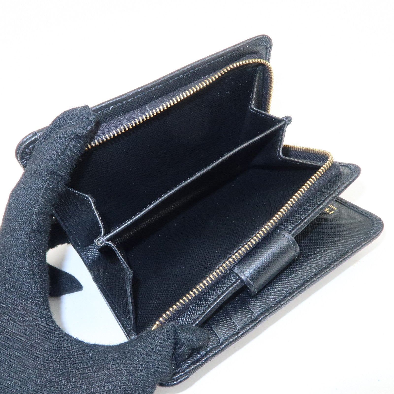 PRADA Saffiano Leather Bi-Fold Wallet Purse Black 1ML225 Used