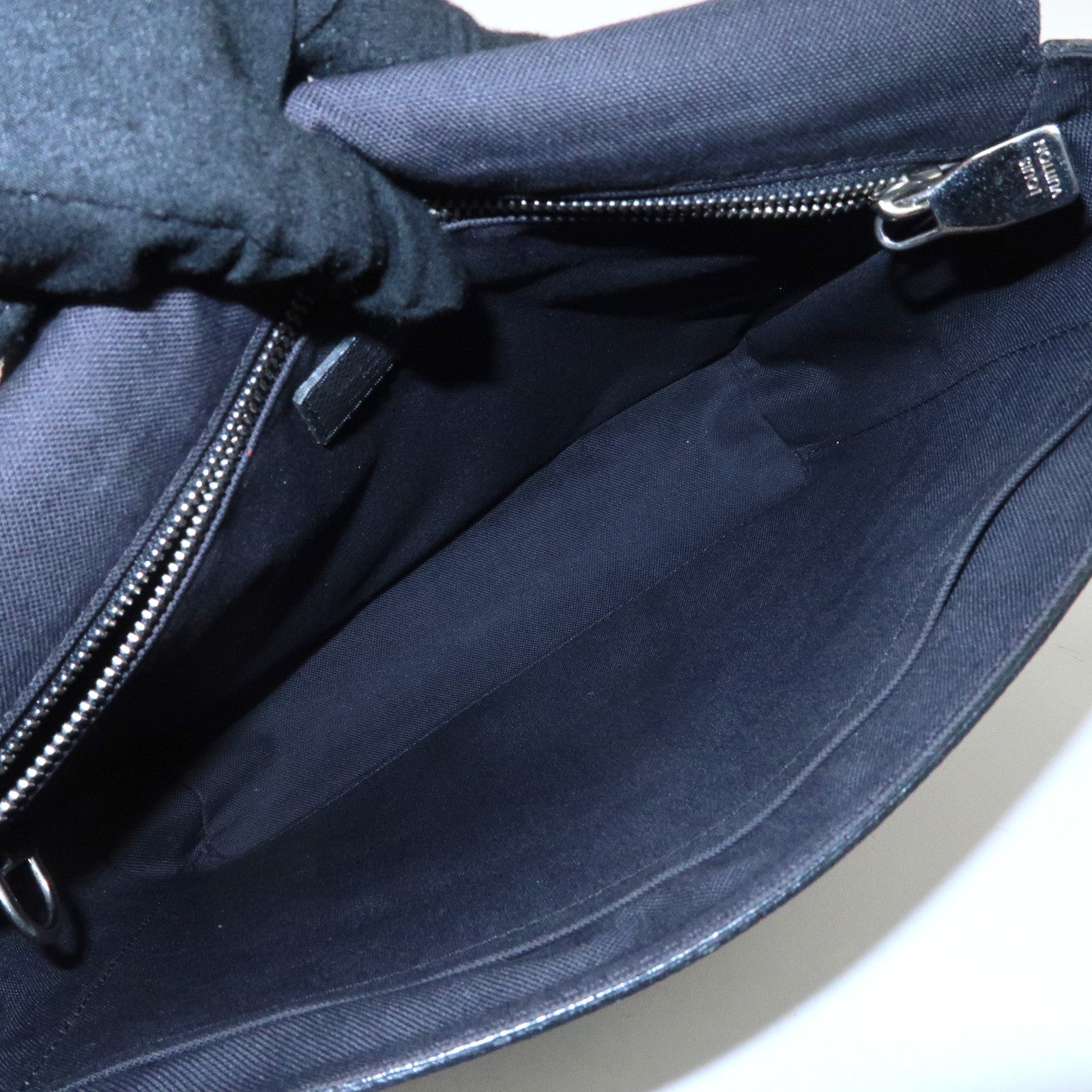 Louis Vuitton Taiga Milo Shoulder Bag Crossbody Bag Glacier M32631 Used