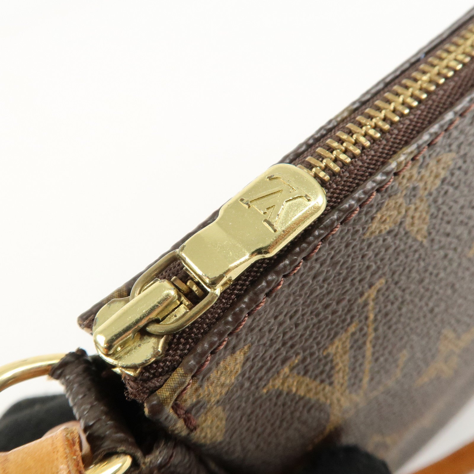 Louis Vuitton Monogram Pochette Accessoires Pouch M51980 Used