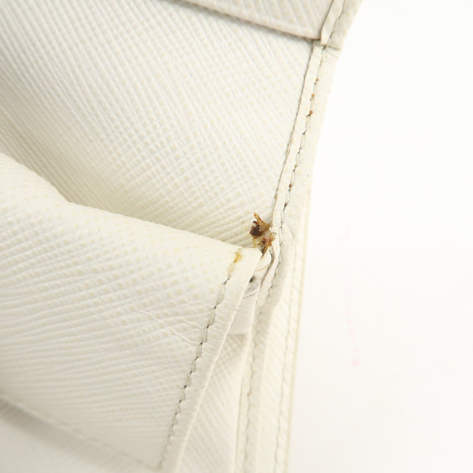 PRADA Logo Leather Lip Design Bi-Fold Wallet Ivory Used