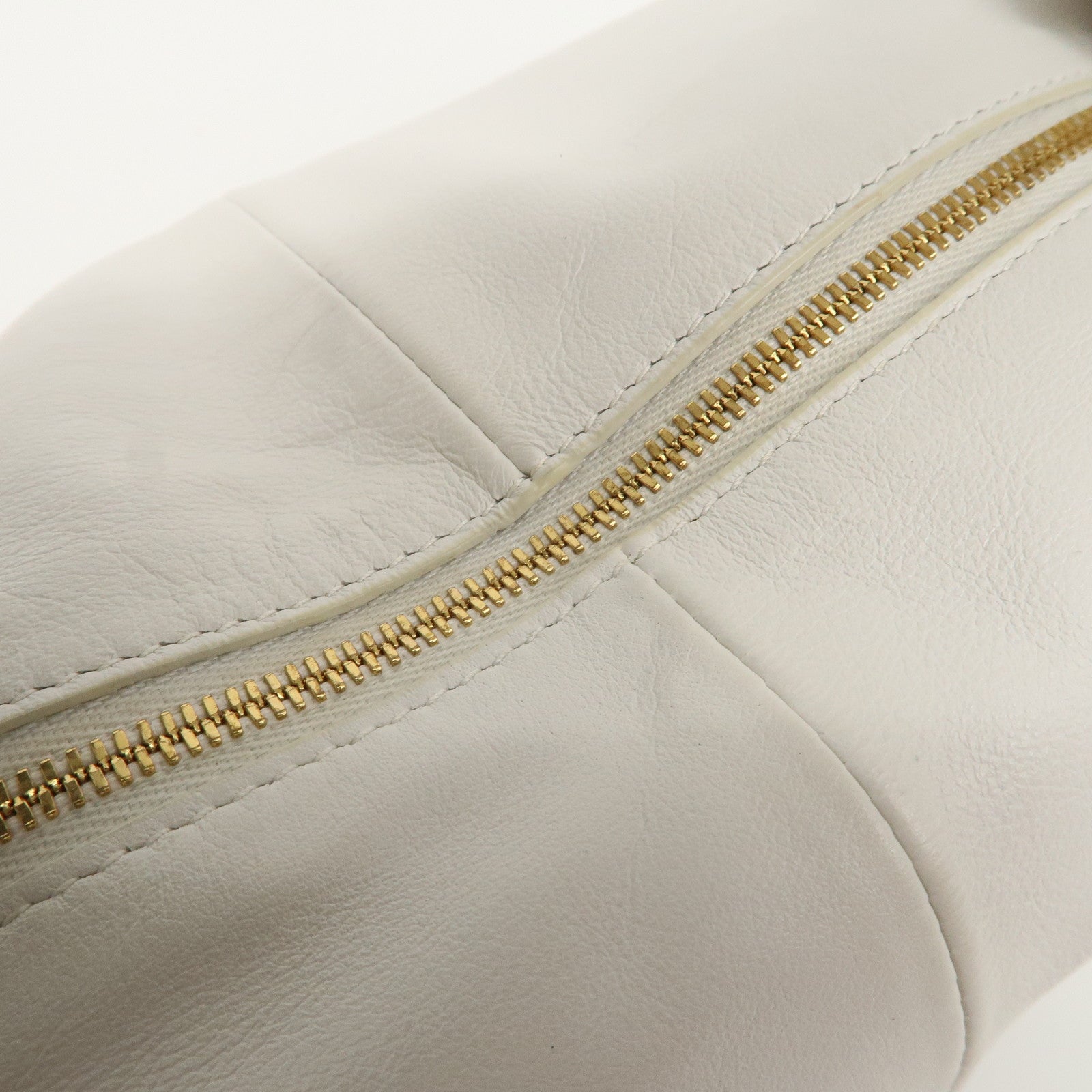 BOTTEGA VENETA Leather Double Knots Hand Bag White 629635 Used