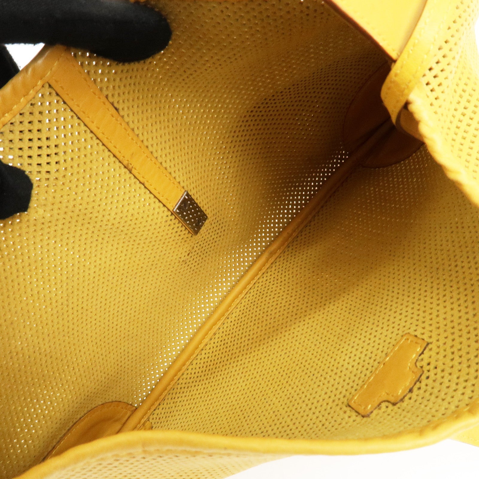 GUCCI Leather Kandensky One-Shoulder Bag Yellow 28628 Used