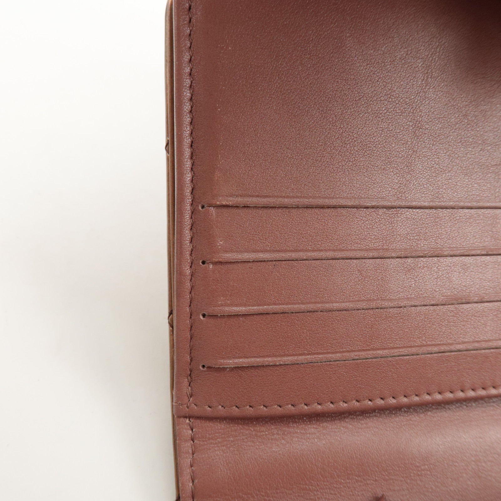 CHANEL Matelasse Patent Leather Long Wallet Silver HDW Brown Used